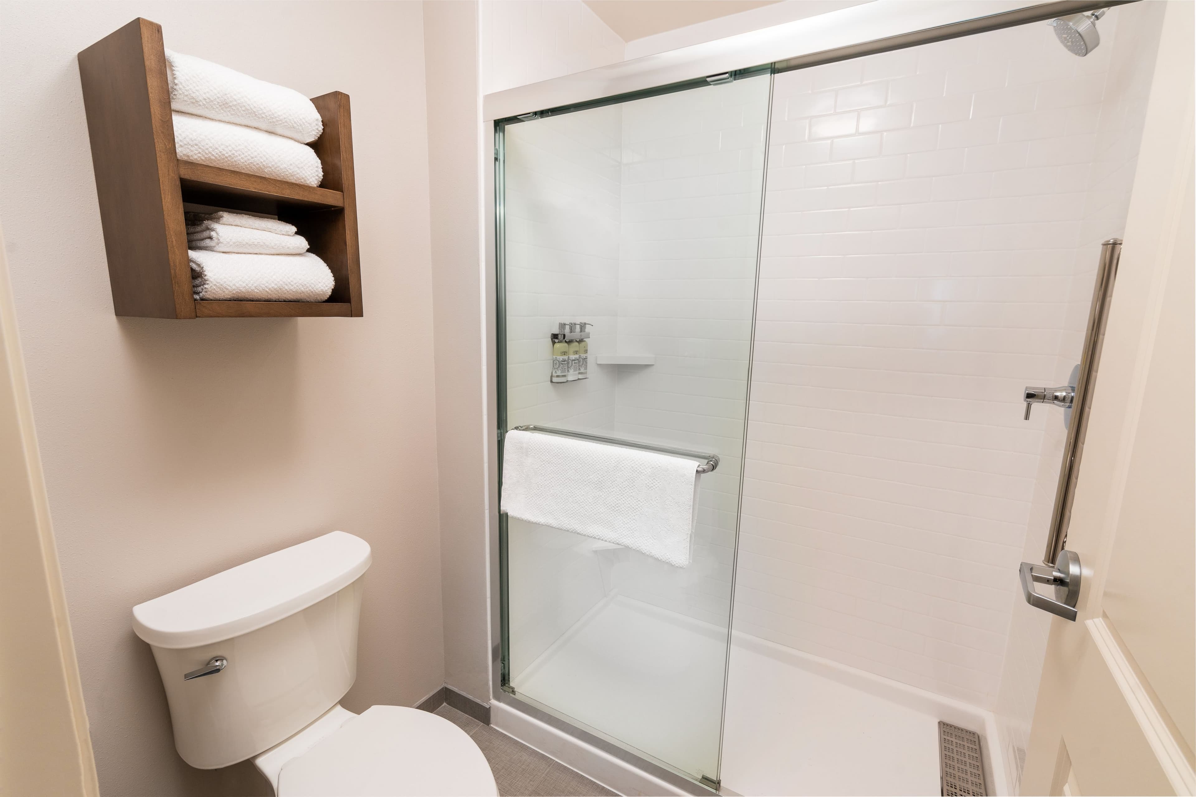 Staybridge Suites Washington DC East - Largo — 7