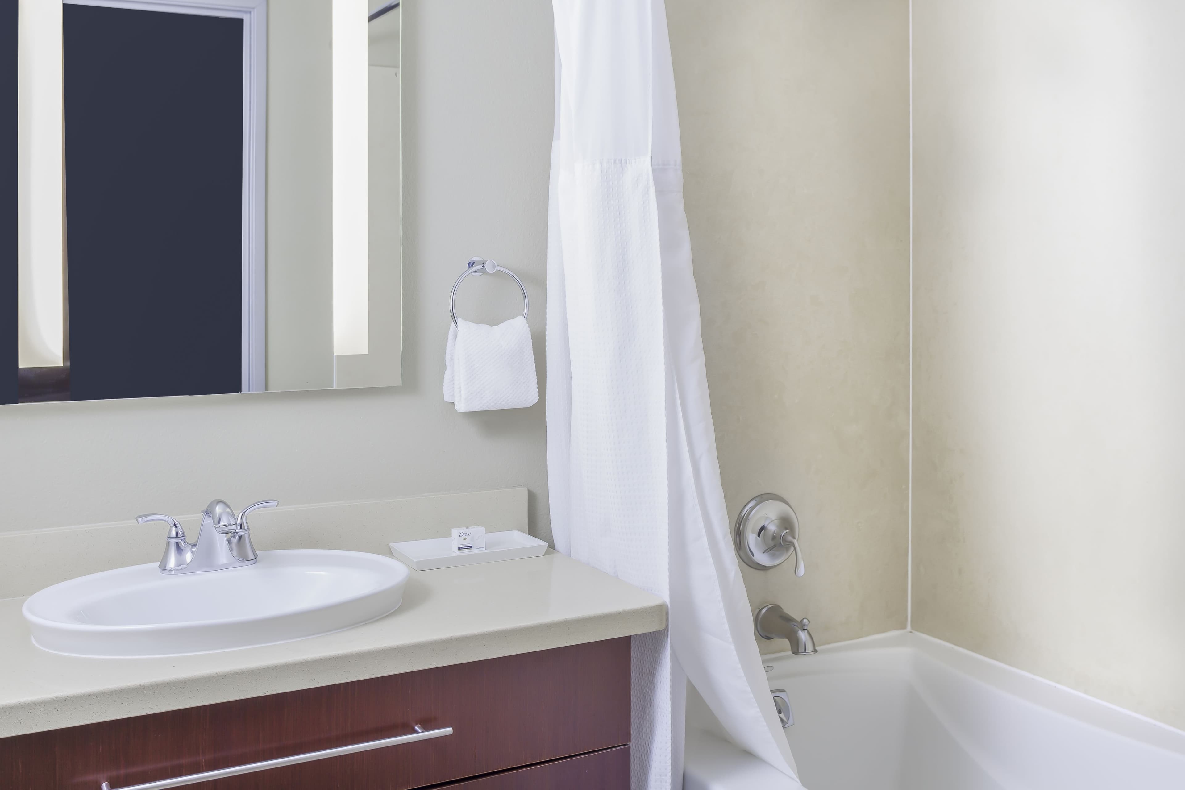 Staybridge Suites Las Vegas - Stadium District - Image 4