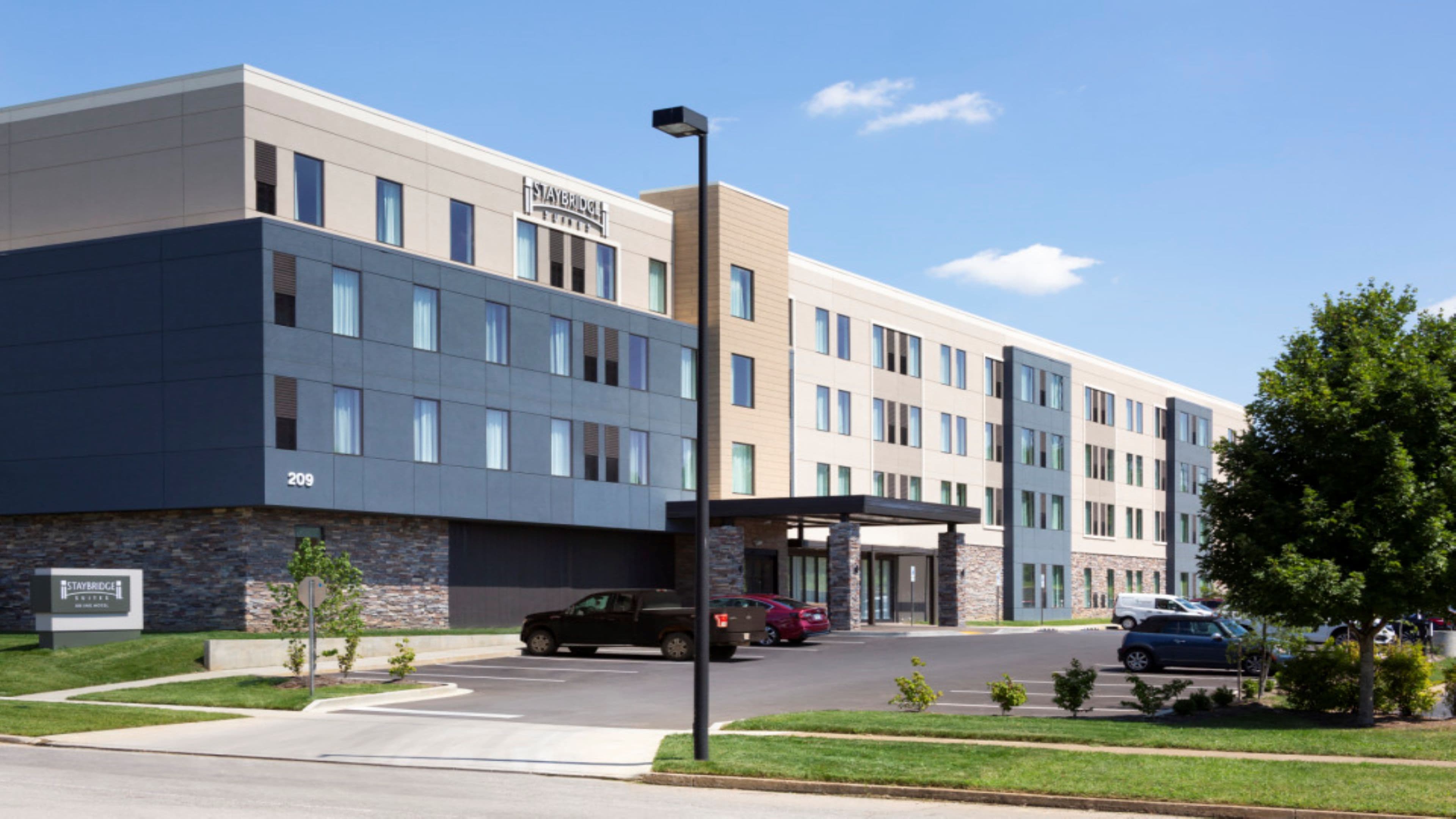 Staybridge Suites Lexington South - Image 1