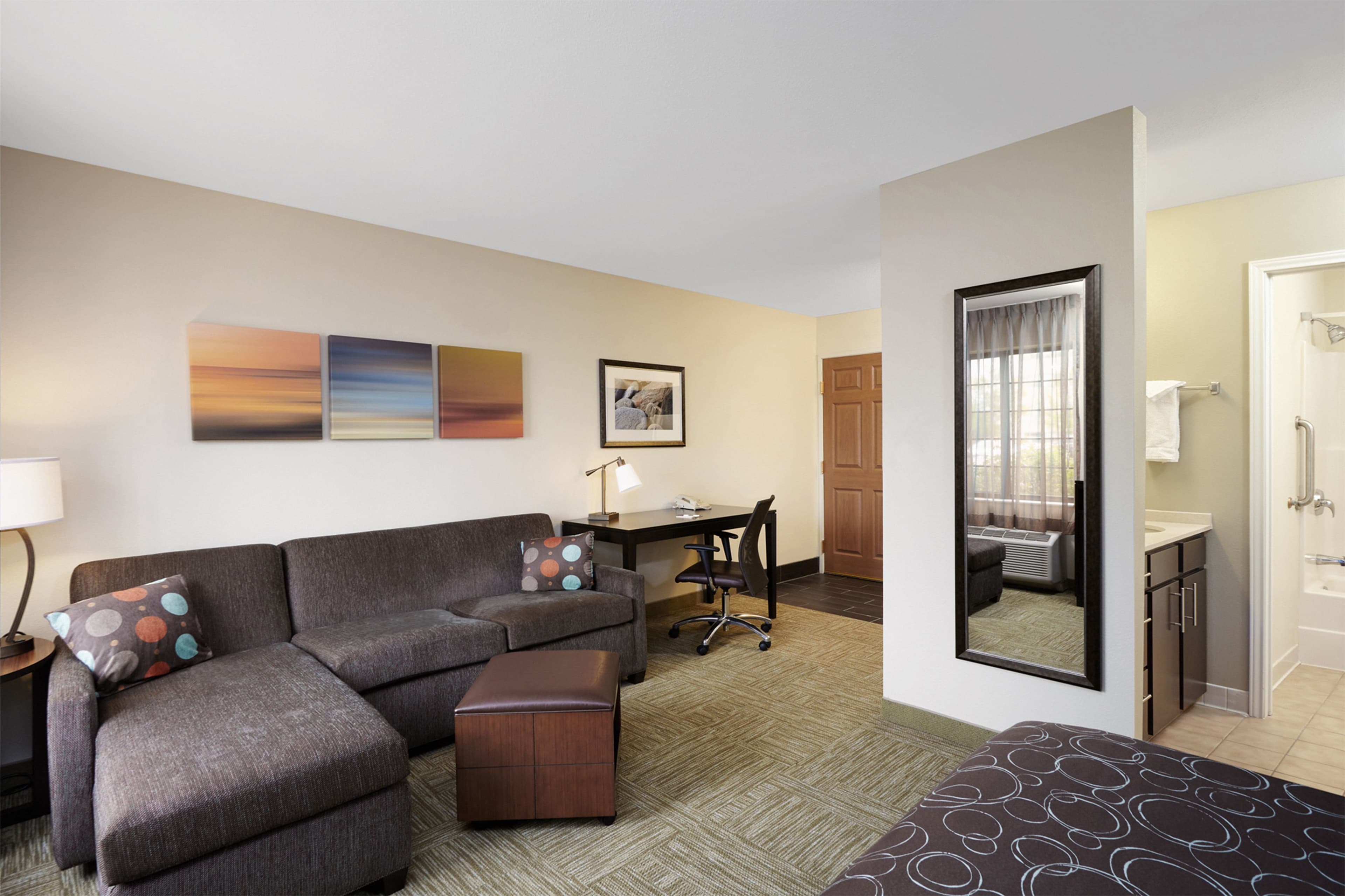 Staybridge Suites Chicago - Lincolnshire - Image 4