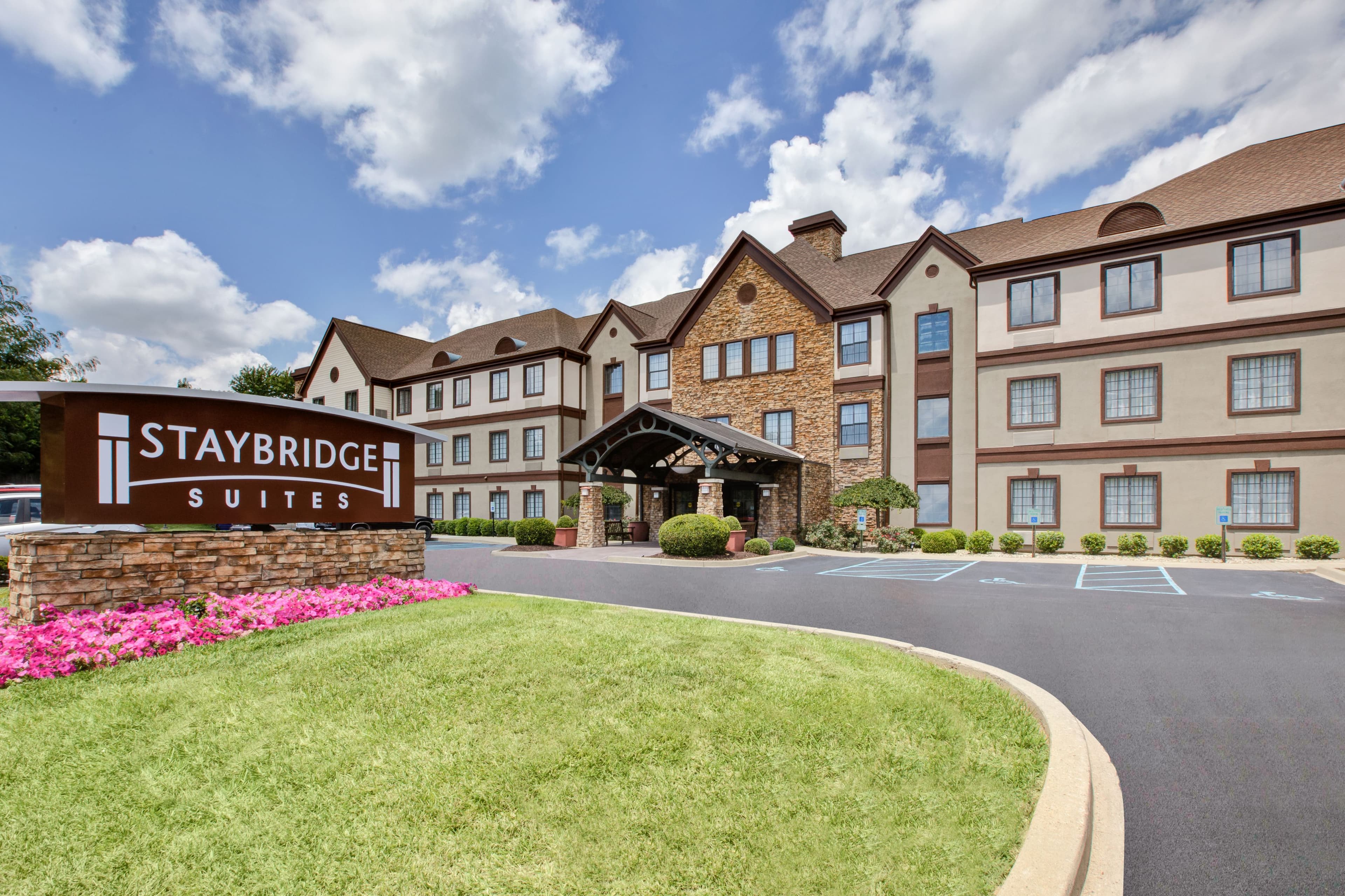 Staybridge Suites Louisville-East - Image 1