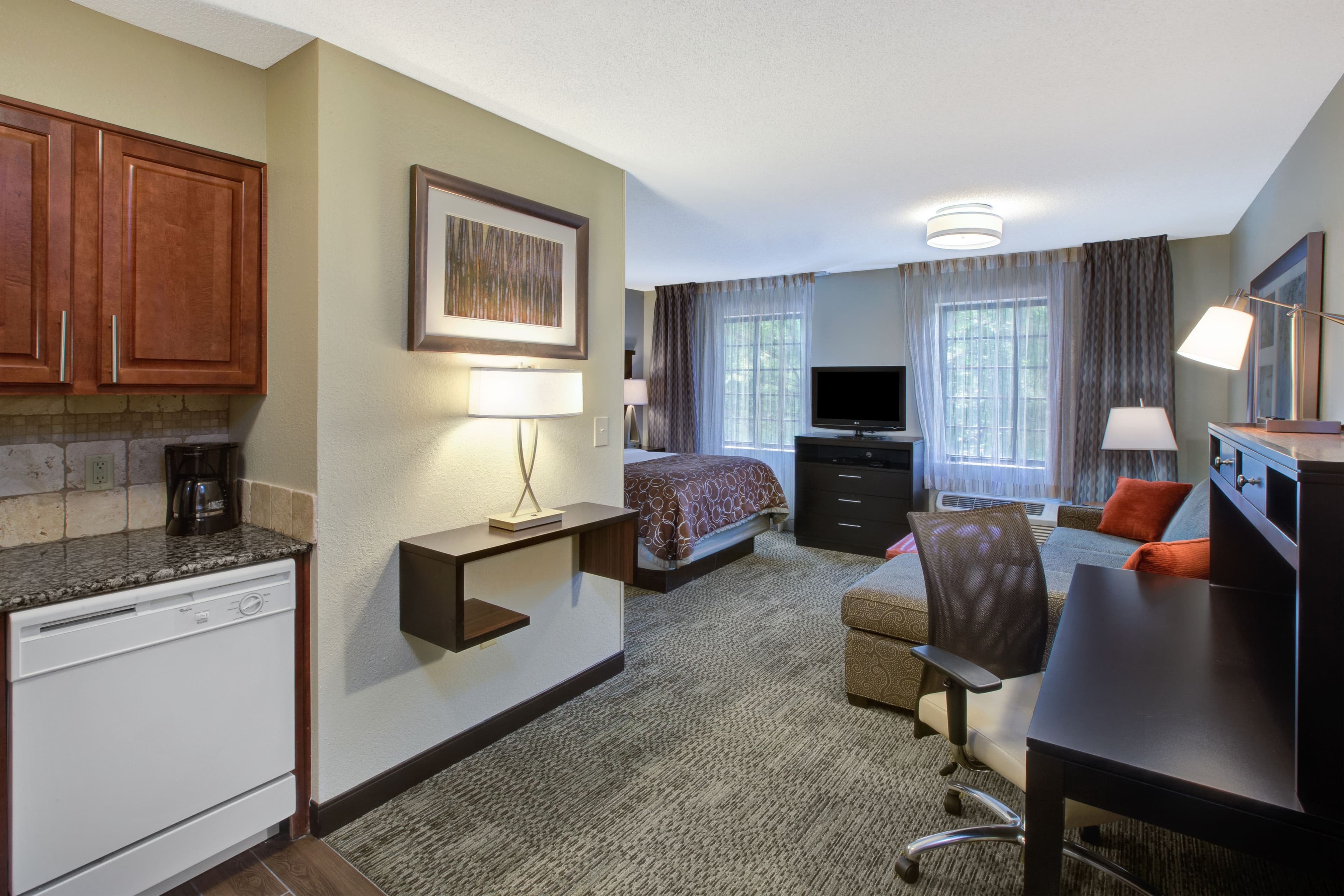 Staybridge Suites Louisville-East — 6