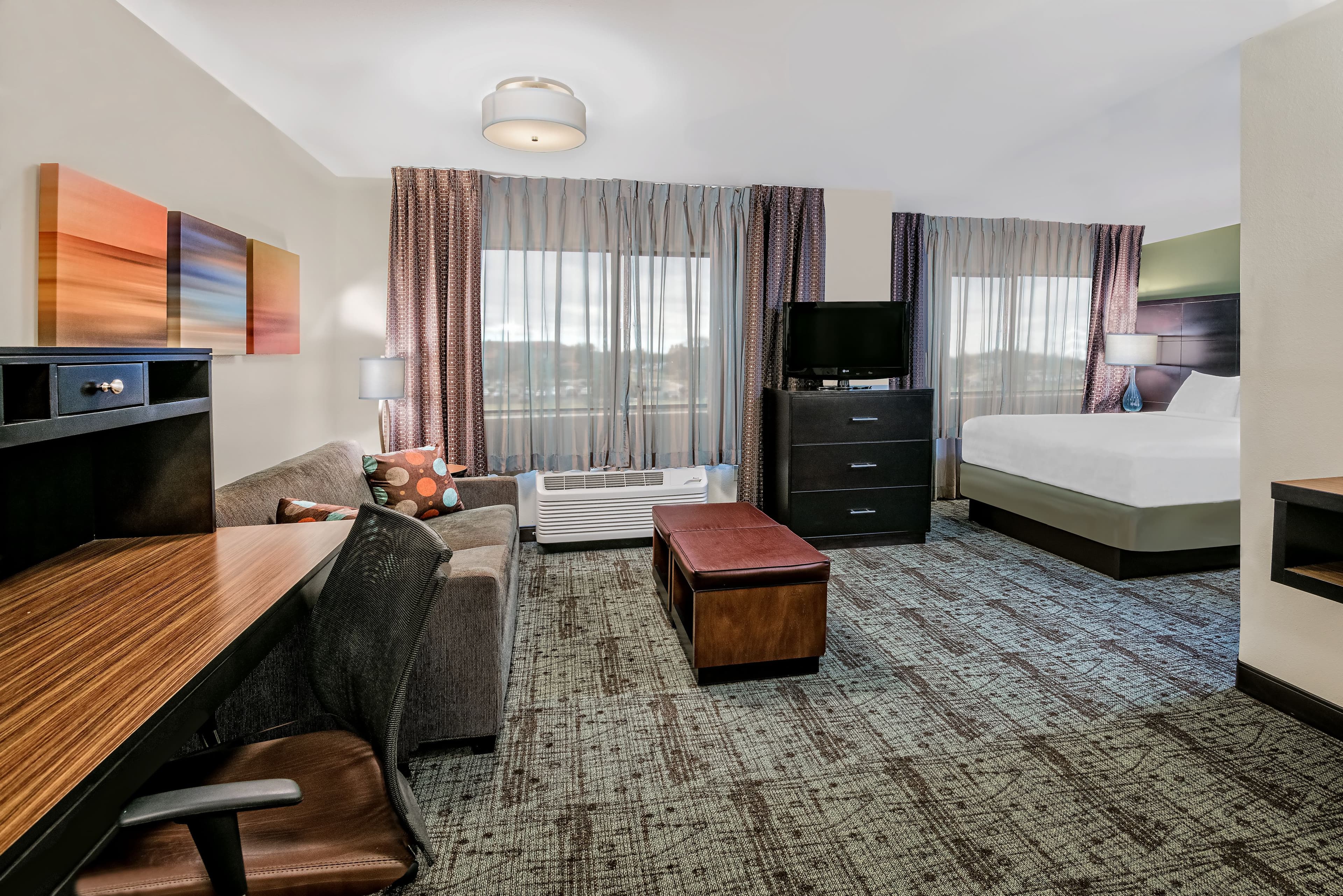 Staybridge Suites Lubbock - University Area - Image 3