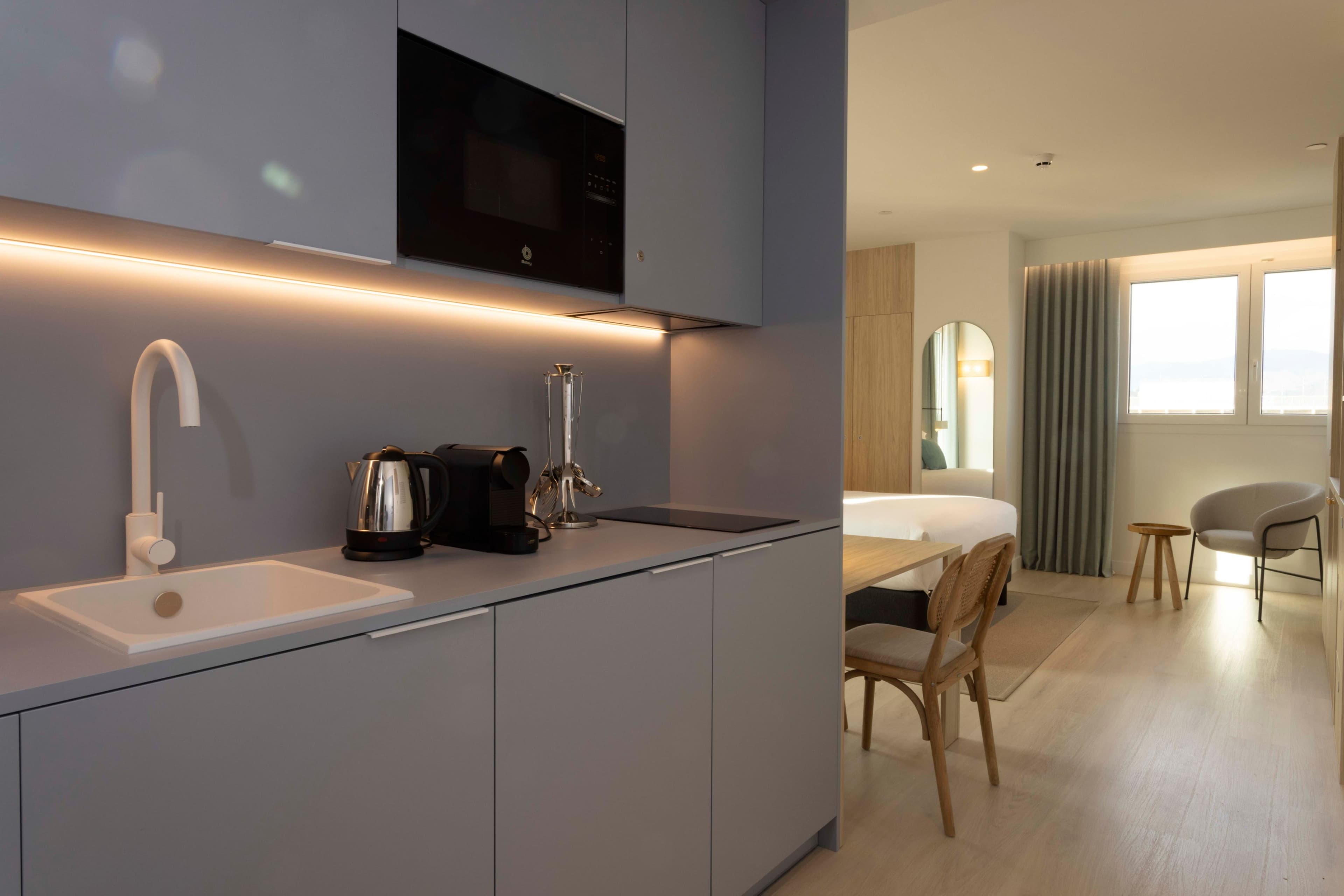 Staybridge Suites Malaga - Image 2
