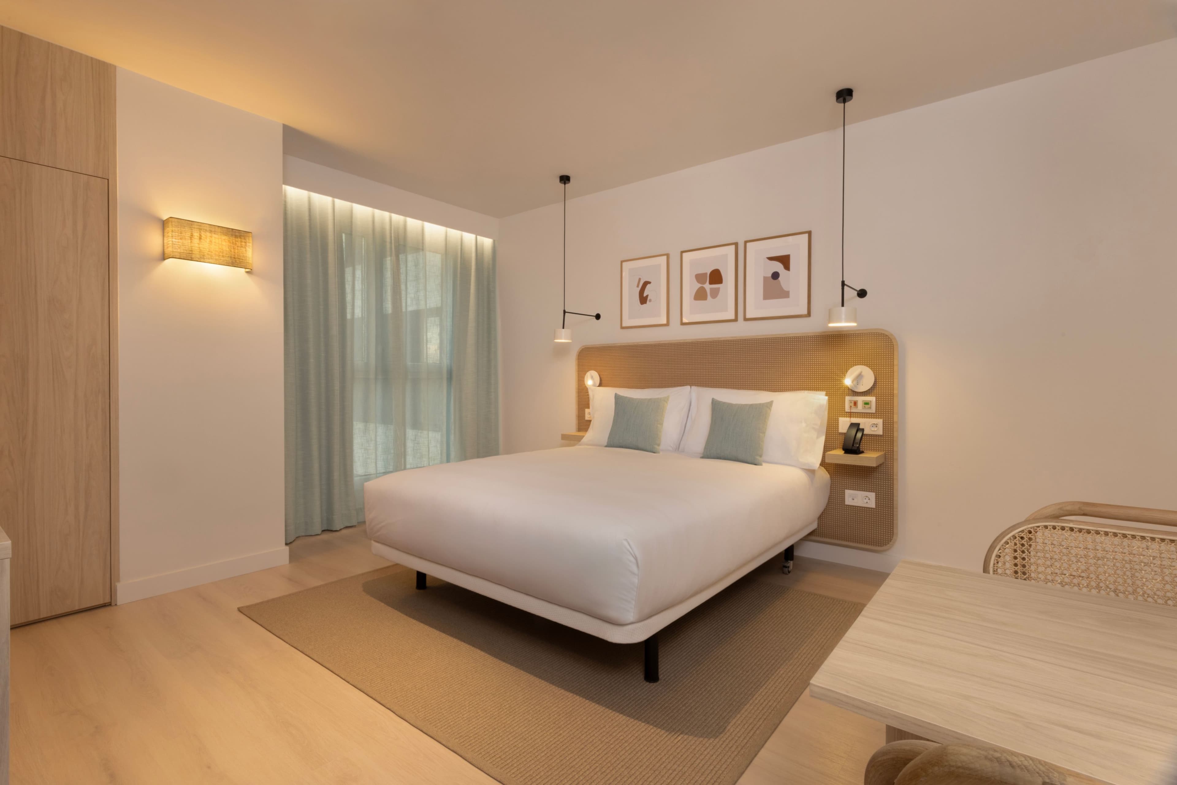 Staybridge Suites Malaga — 9