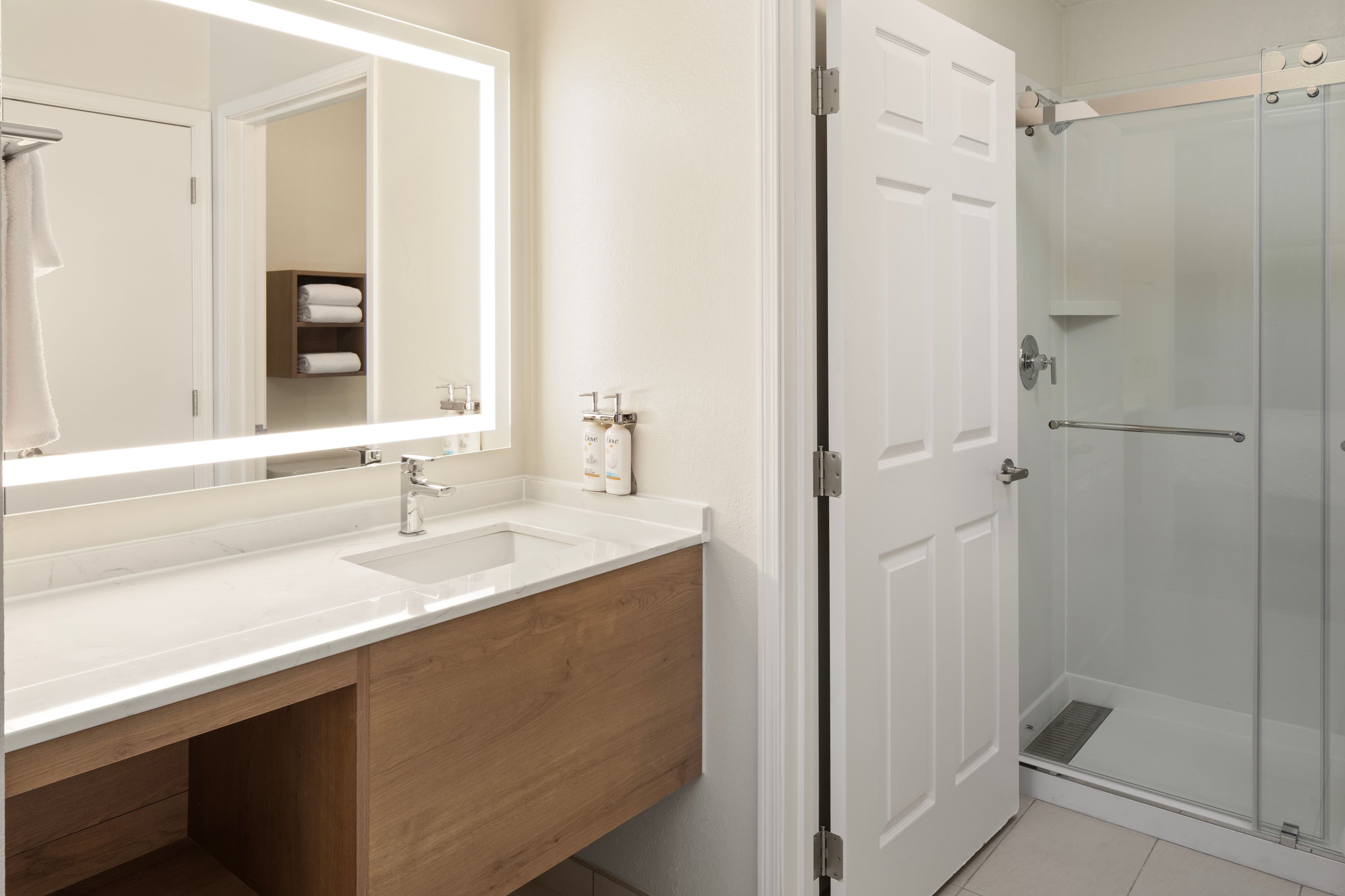 Standard Room - Image 5