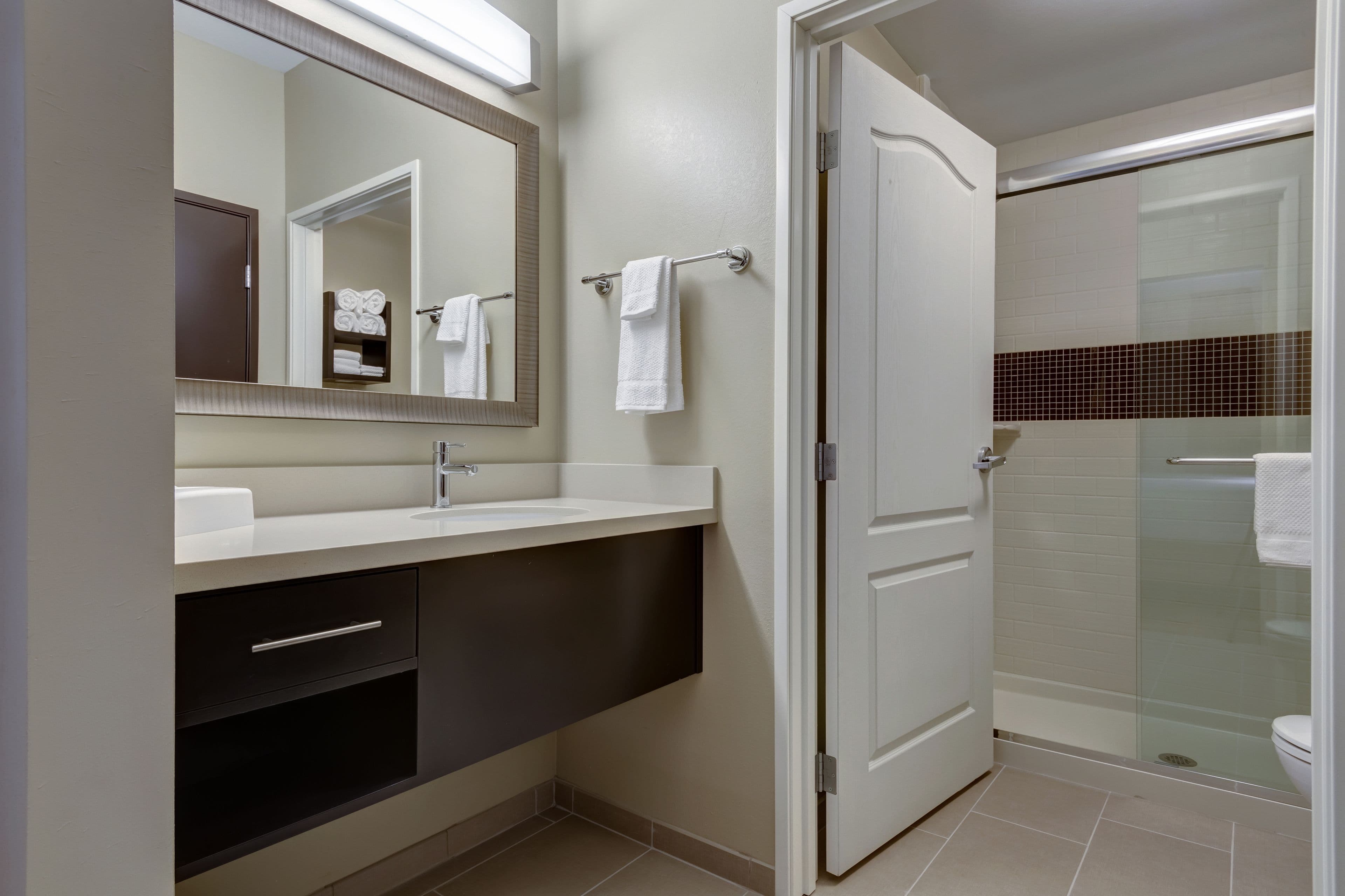 Staybridge Suites St Louis - Westport - Image 3