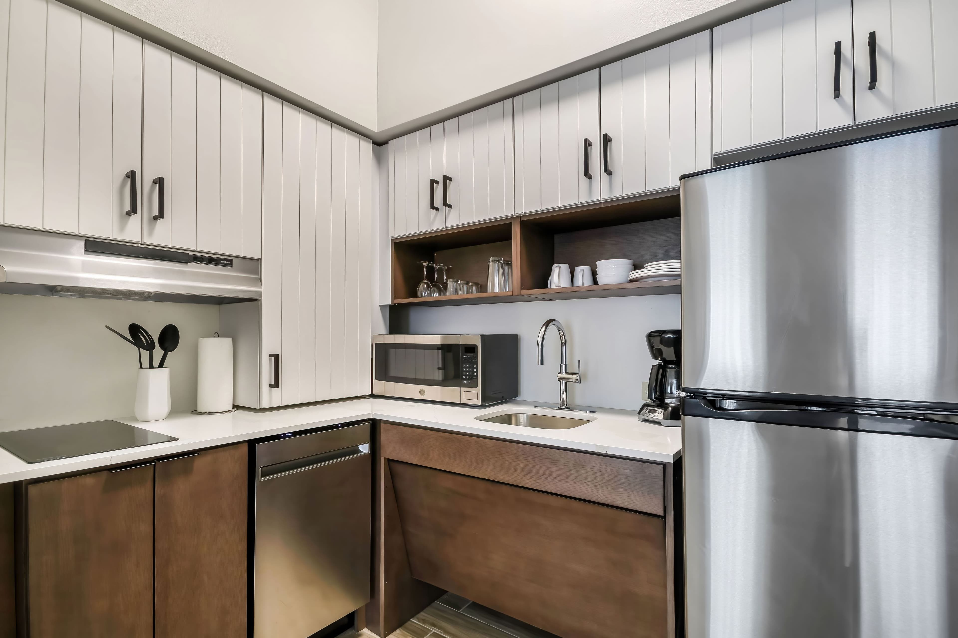 Staybridge Suites Toledo - Maumee — 10