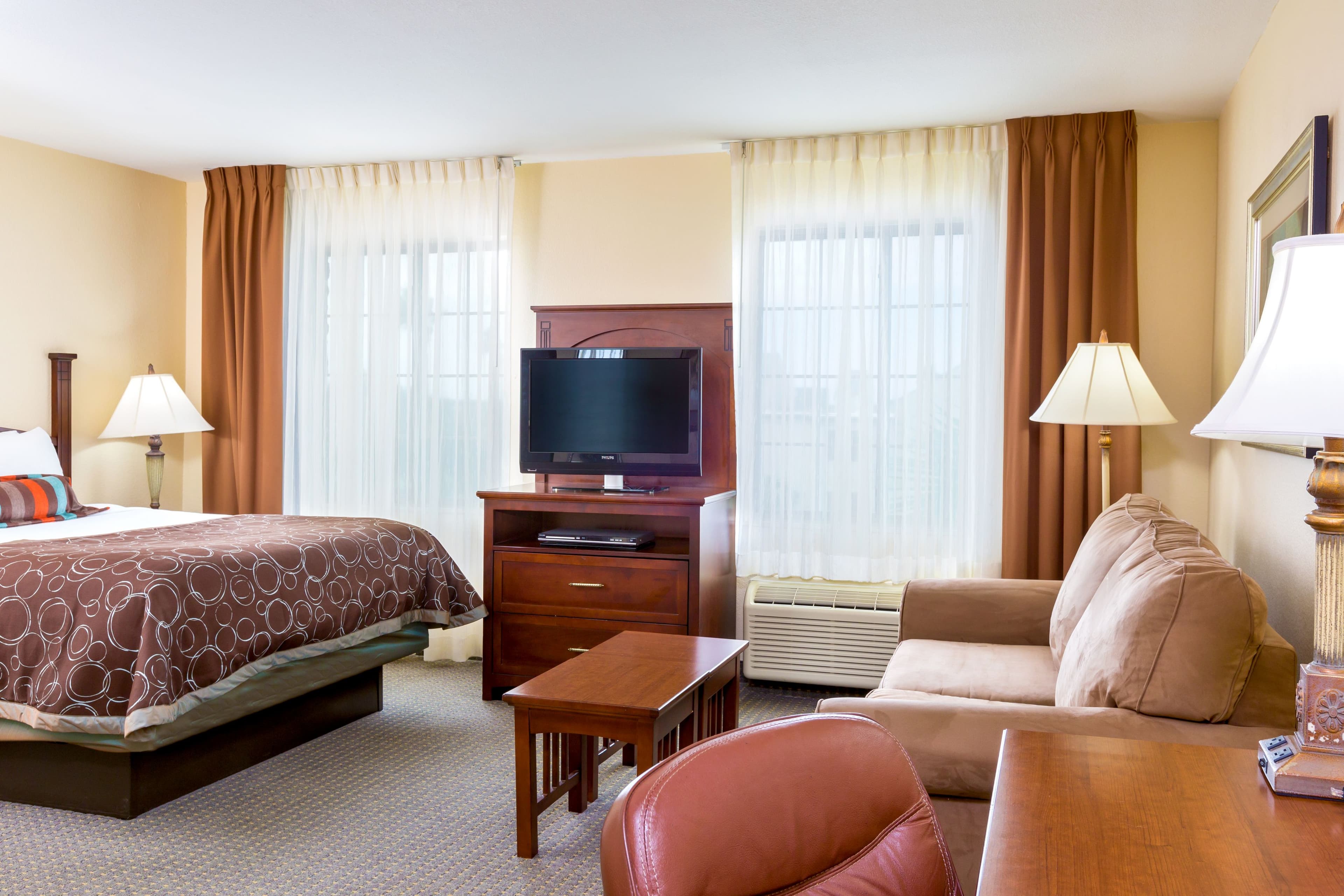 Staybridge Suites Mcallen - Image 2