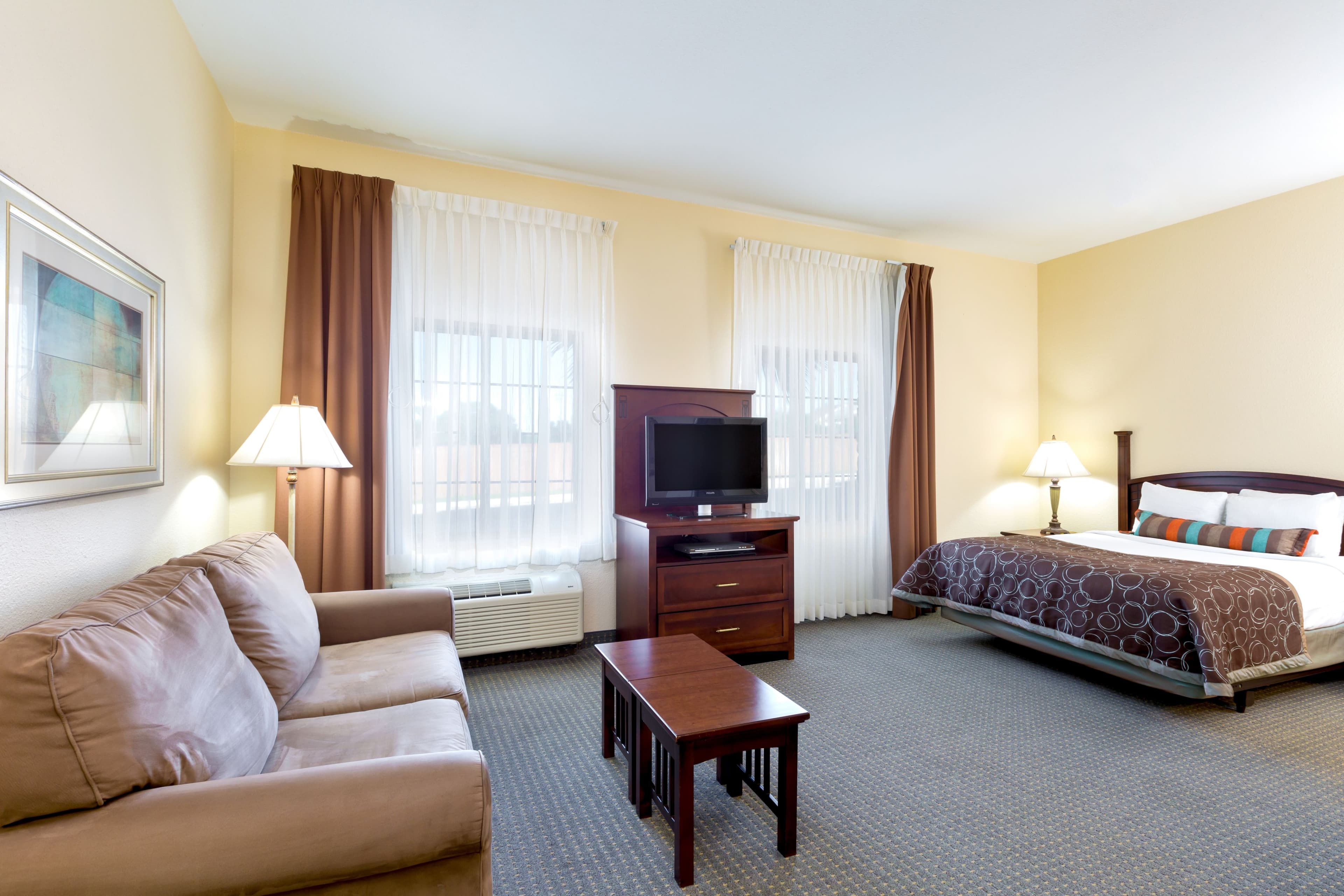 Staybridge Suites Mcallen — 9