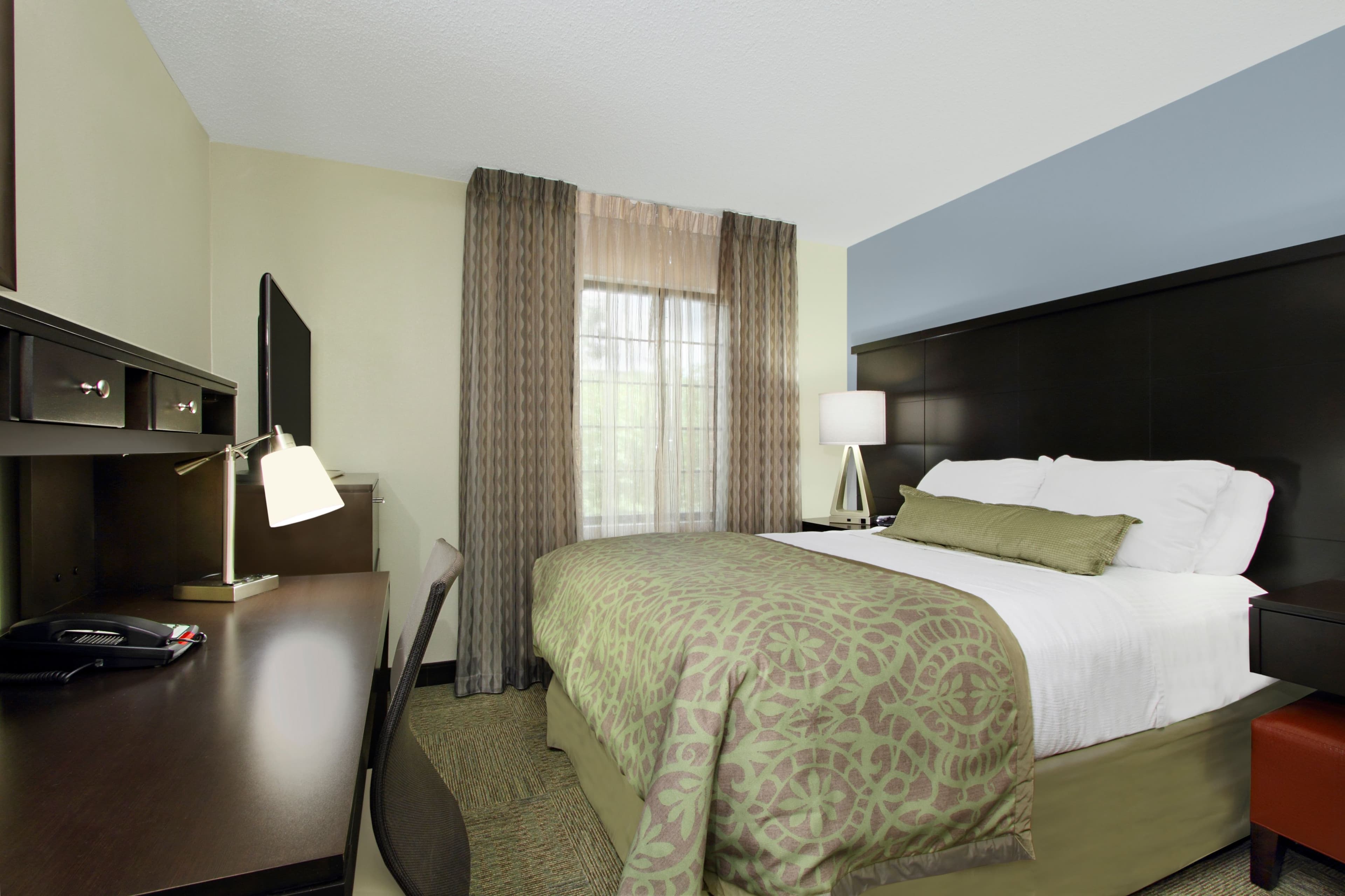 Staybridge Suites Tysons - McLean — 9