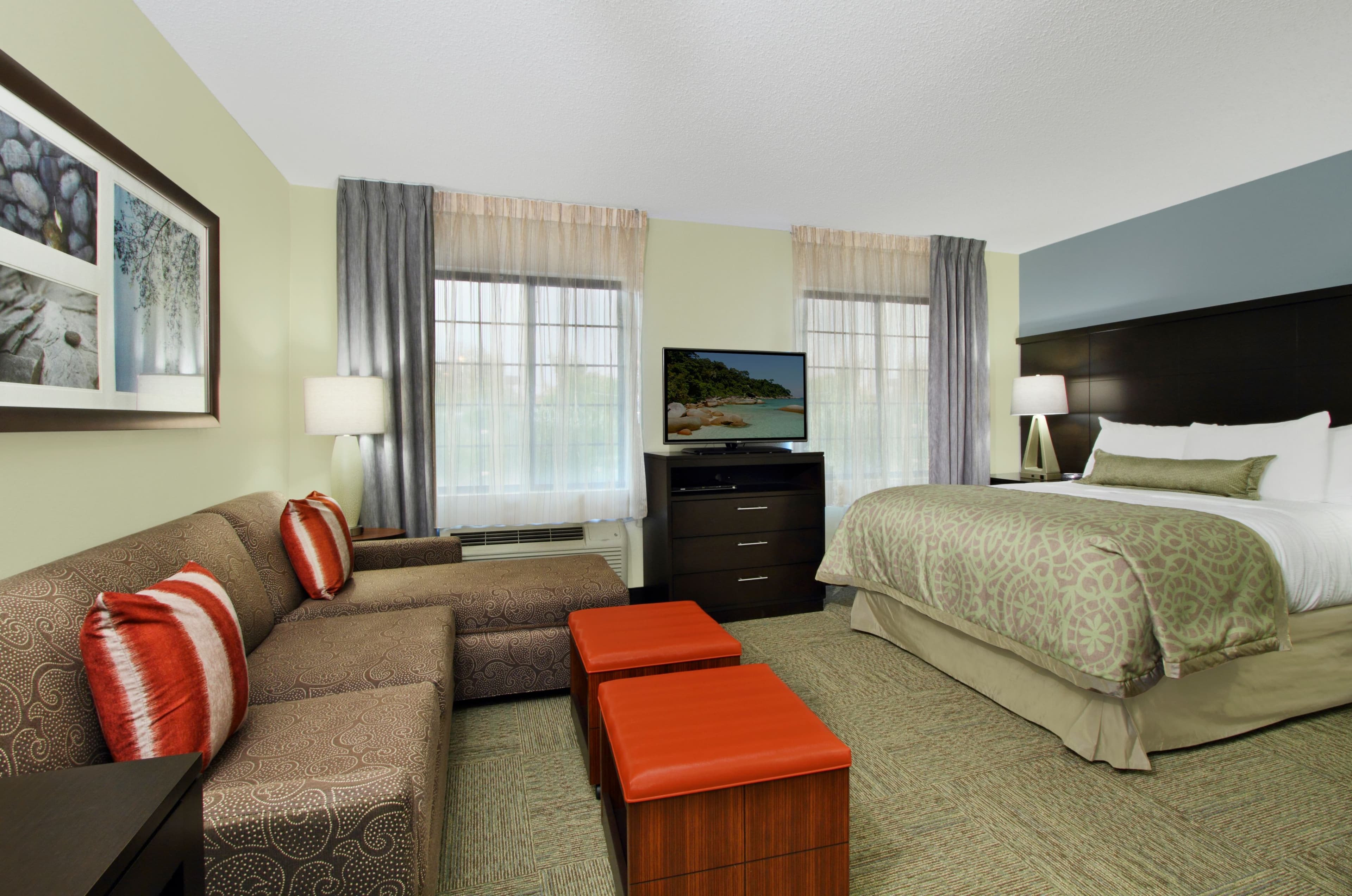 Staybridge Suites Tysons - McLean - Image 5
