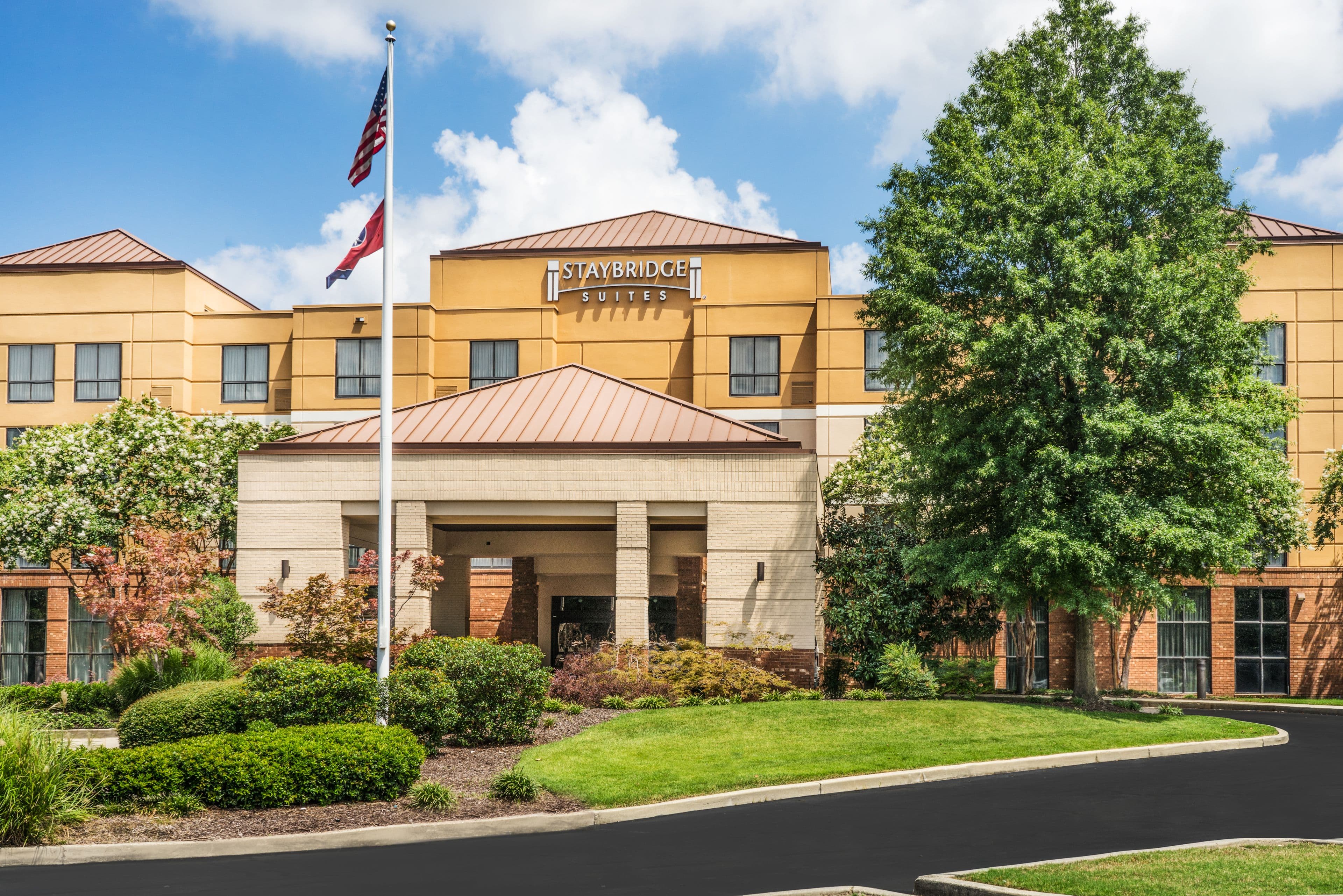 Staybridge Suites Memphis-Poplar Ave East - Image 1