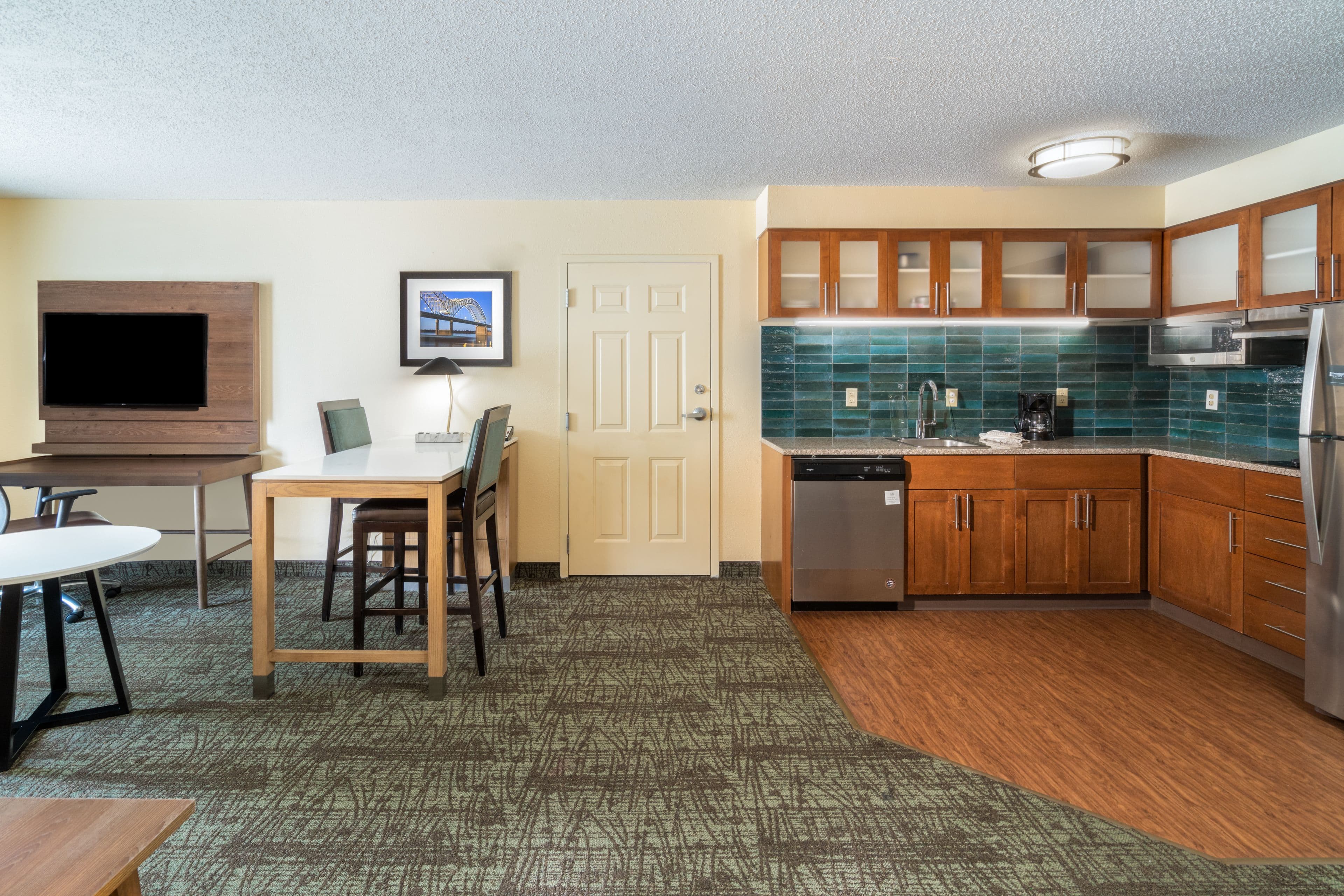 Staybridge Suites Memphis-Poplar Ave East — 23