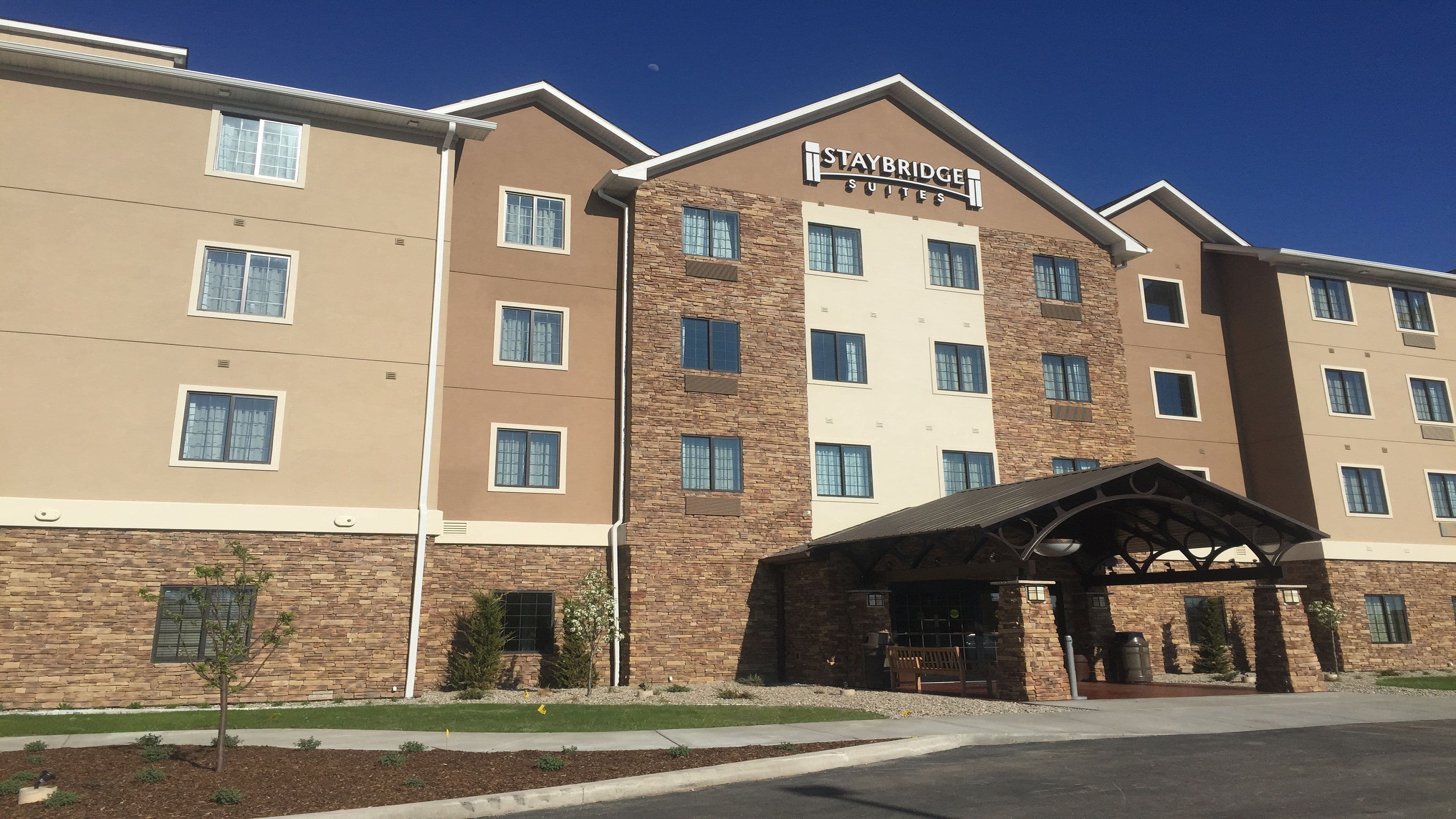 Staybridge Suites Merrillville - Image 1
