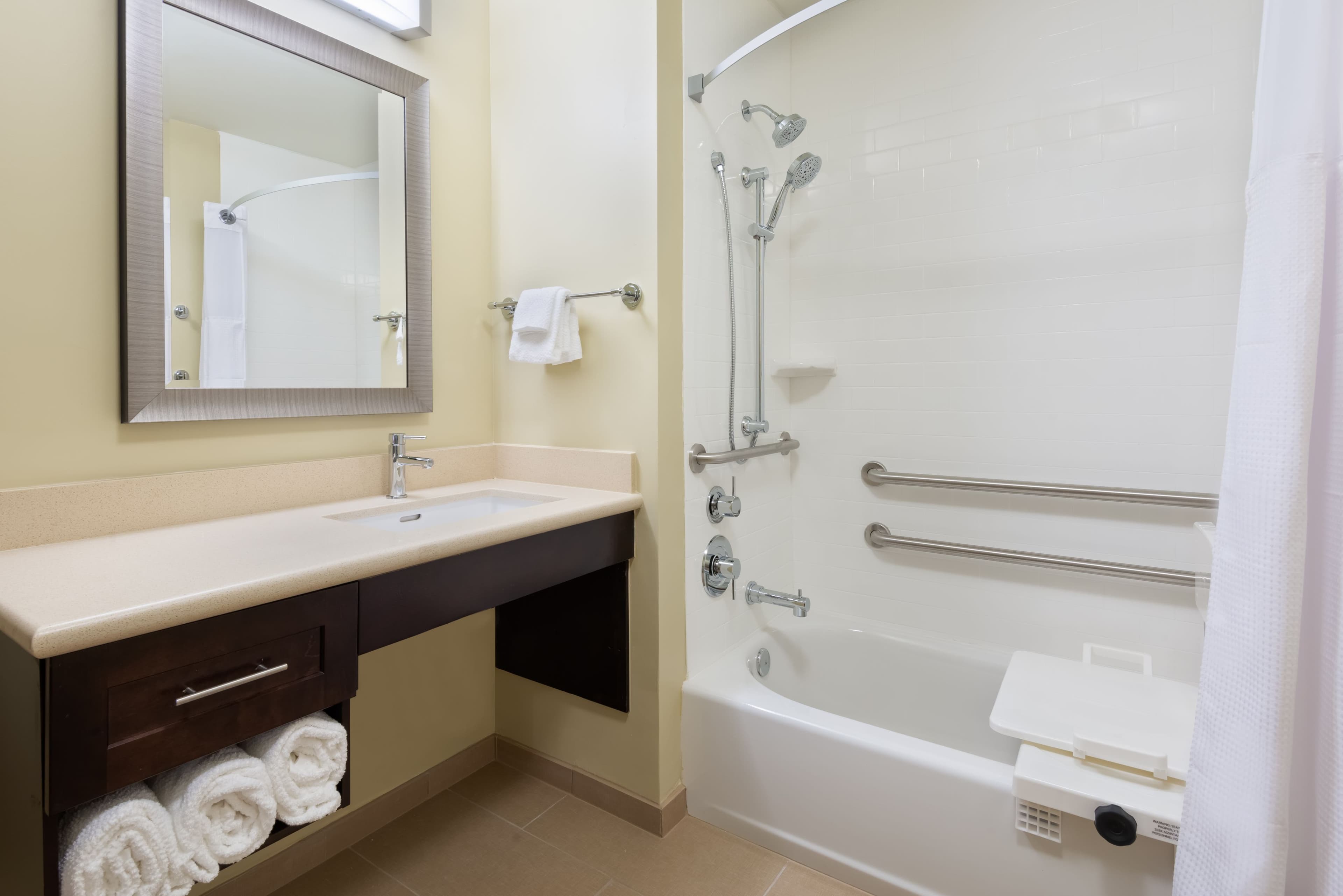Staybridge Suites Miami International Airport — 10