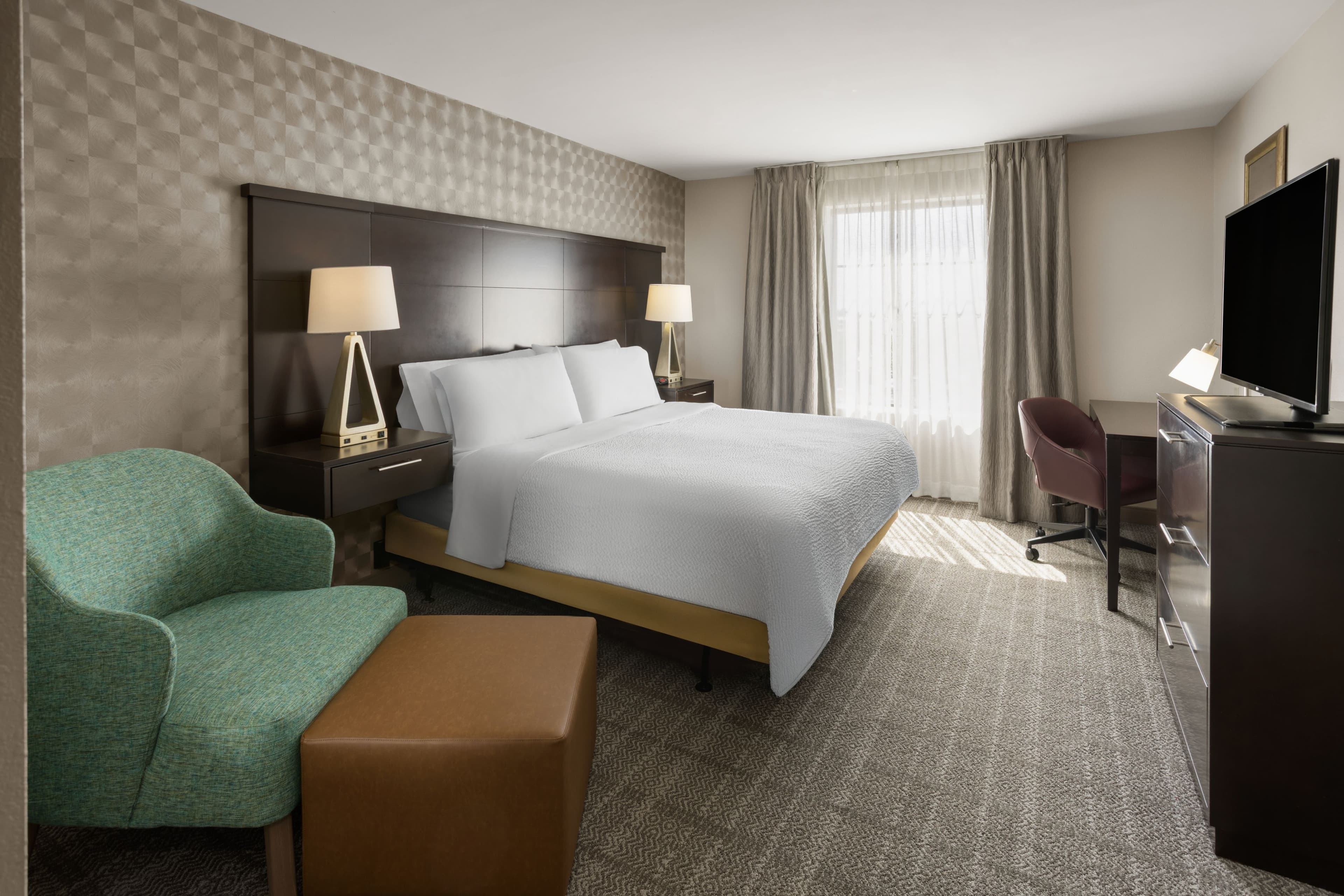 Staybridge Suites Miamisburg — 8