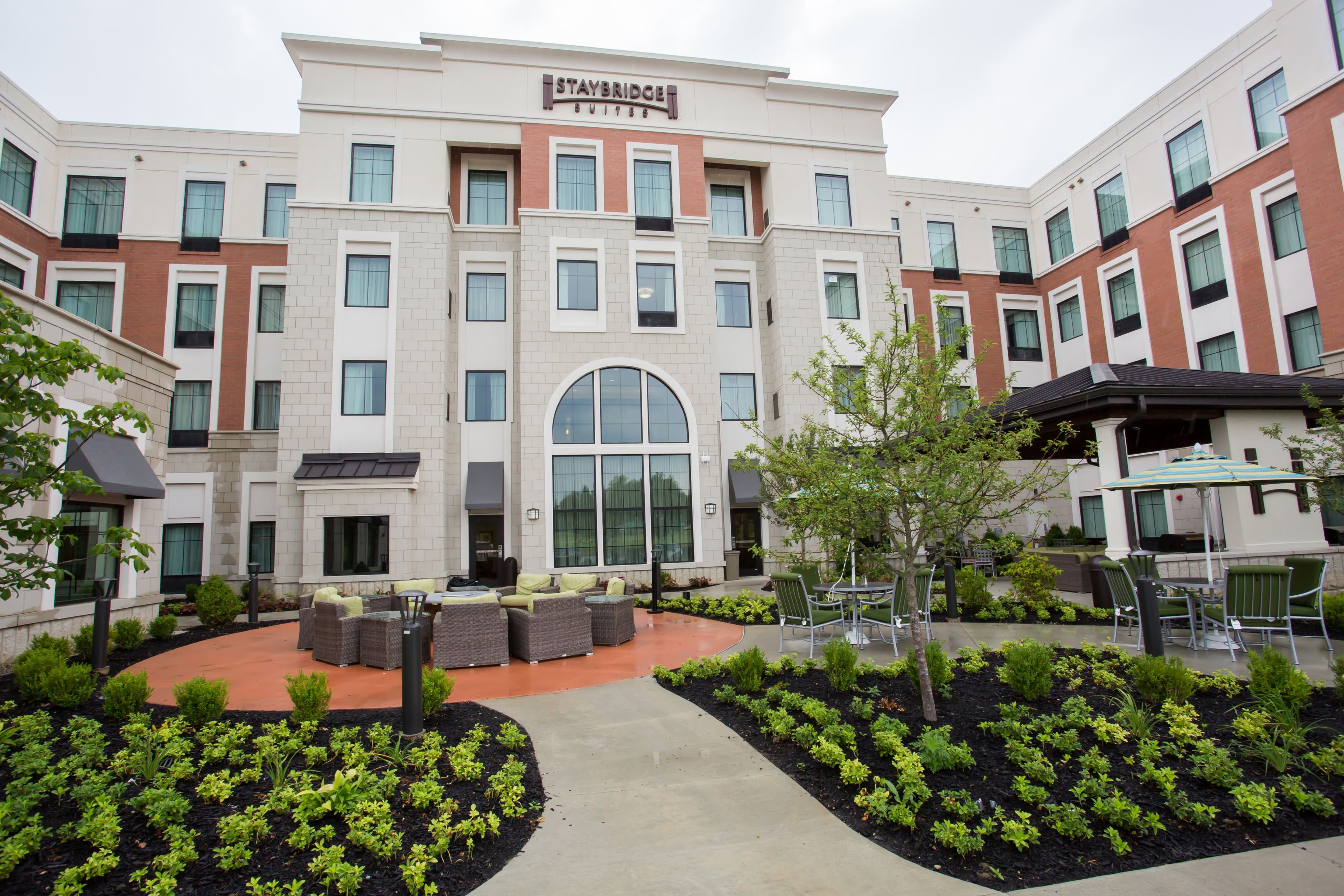 Staybridge Suites Miamisburg - Image 1