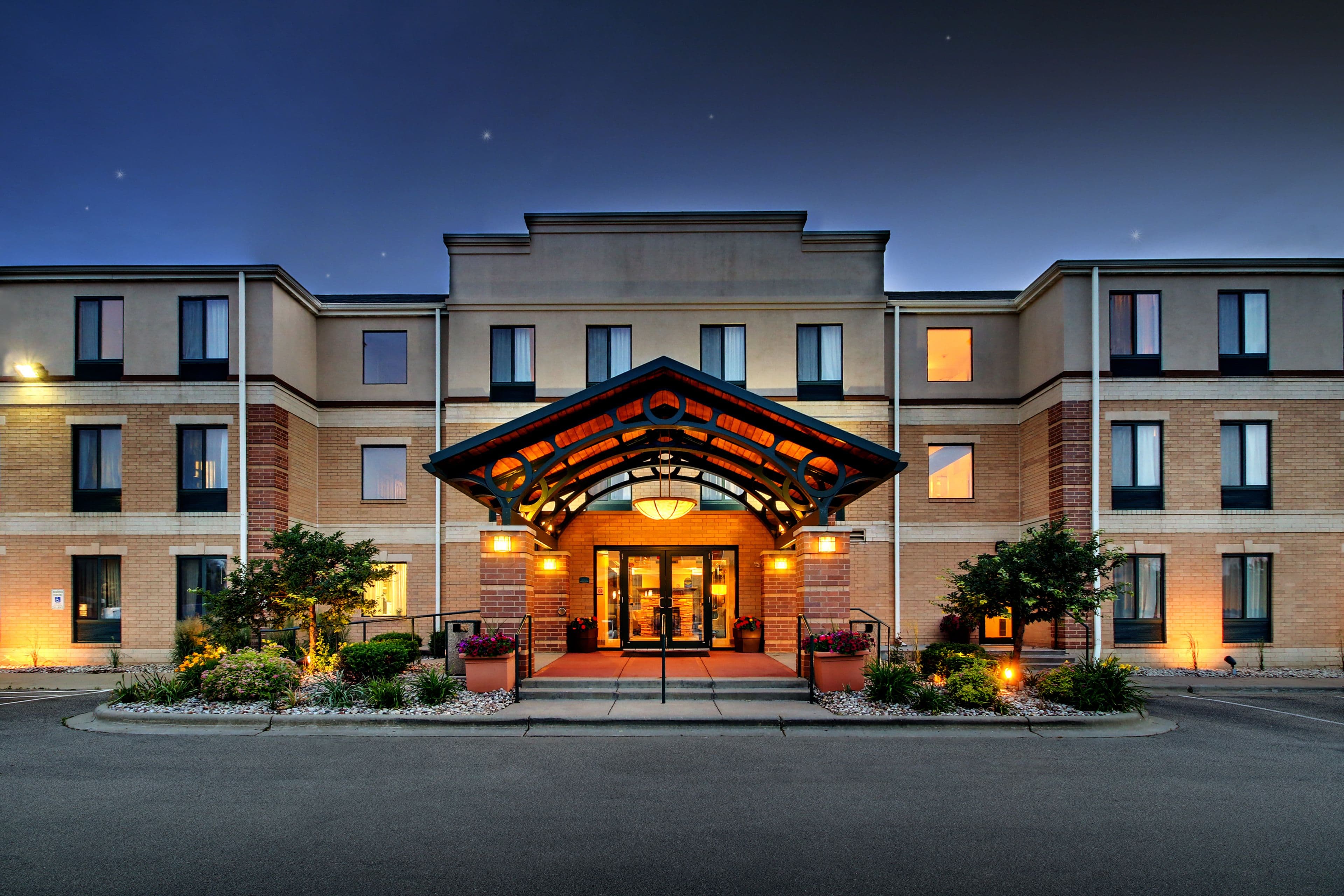 Staybridge Suites Middleton/Madison-West - Image 1