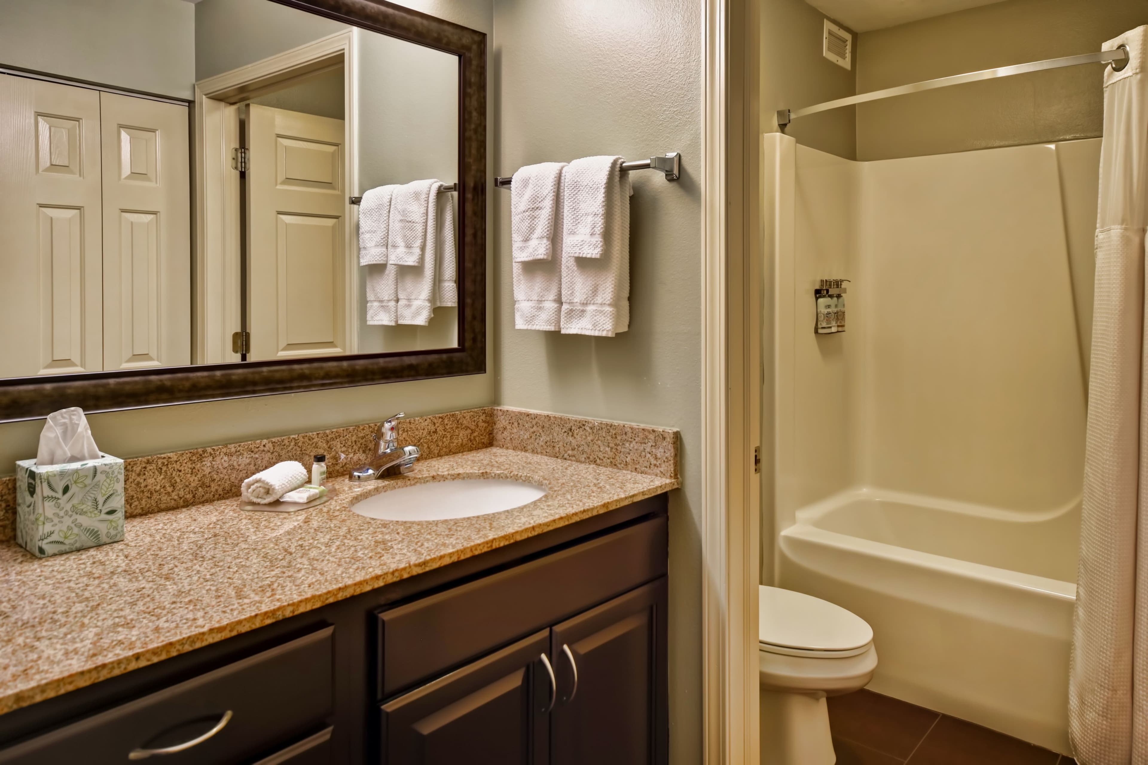 Staybridge Suites Middleton/Madison-West — 6