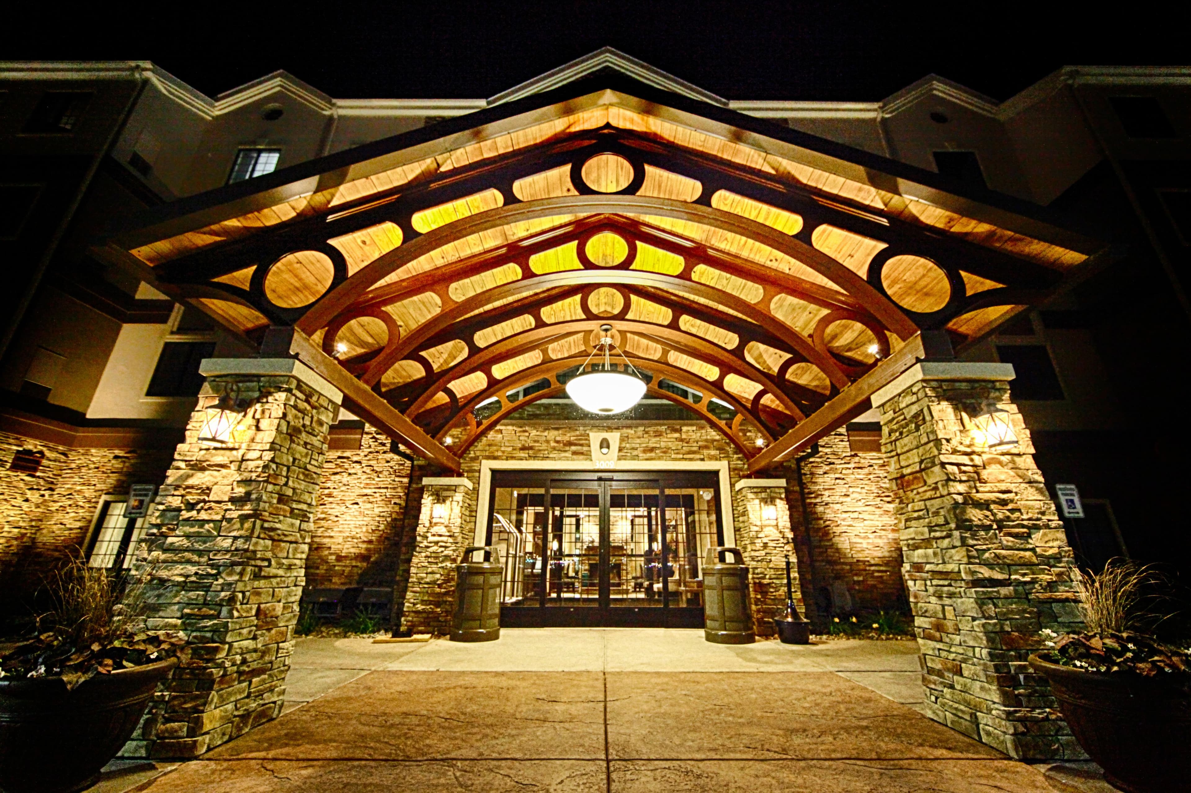 Staybridge Suites Minot - Image 1