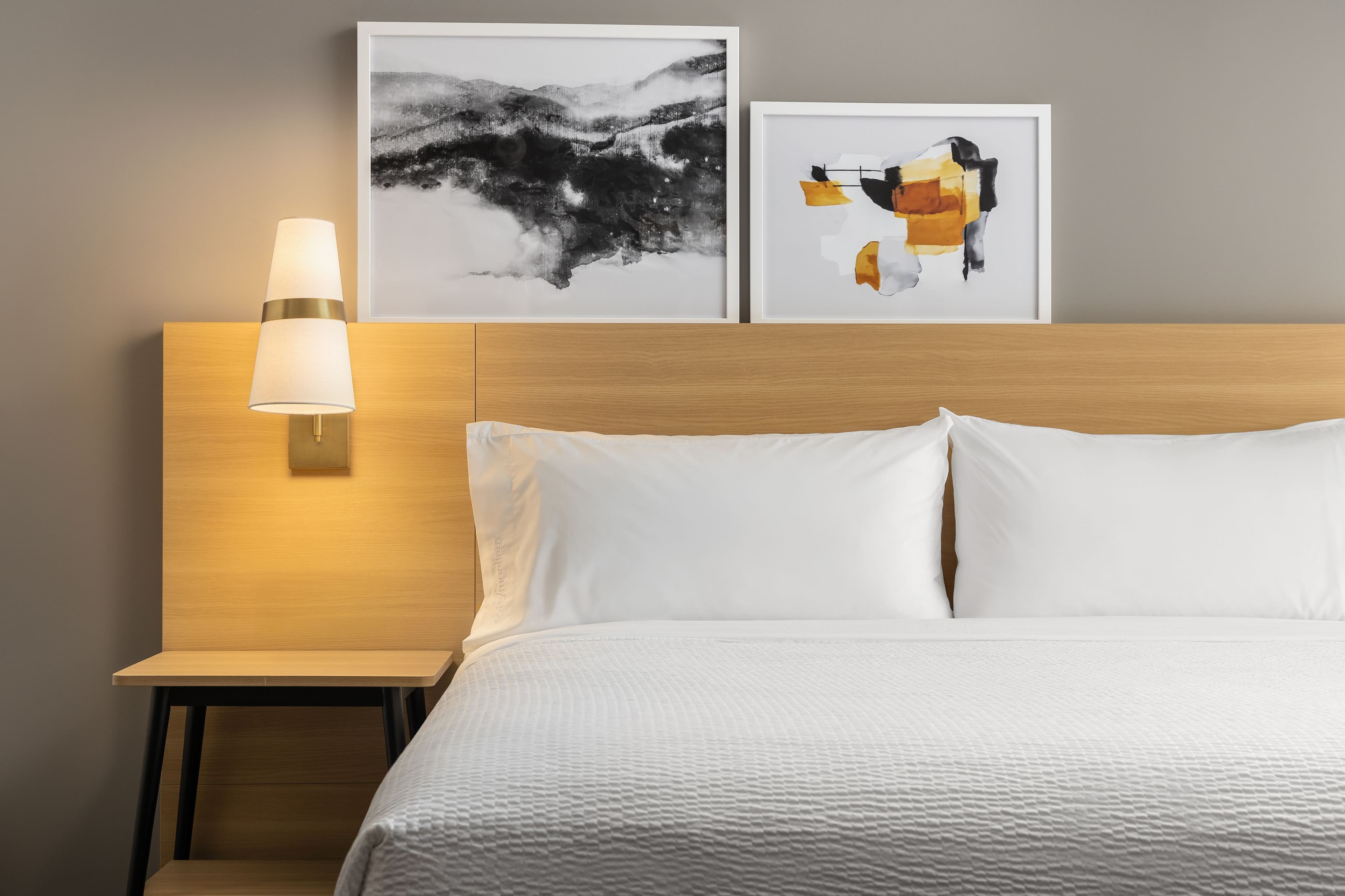 Staybridge Suites Montreal Airport - St-Laurent - Image 5