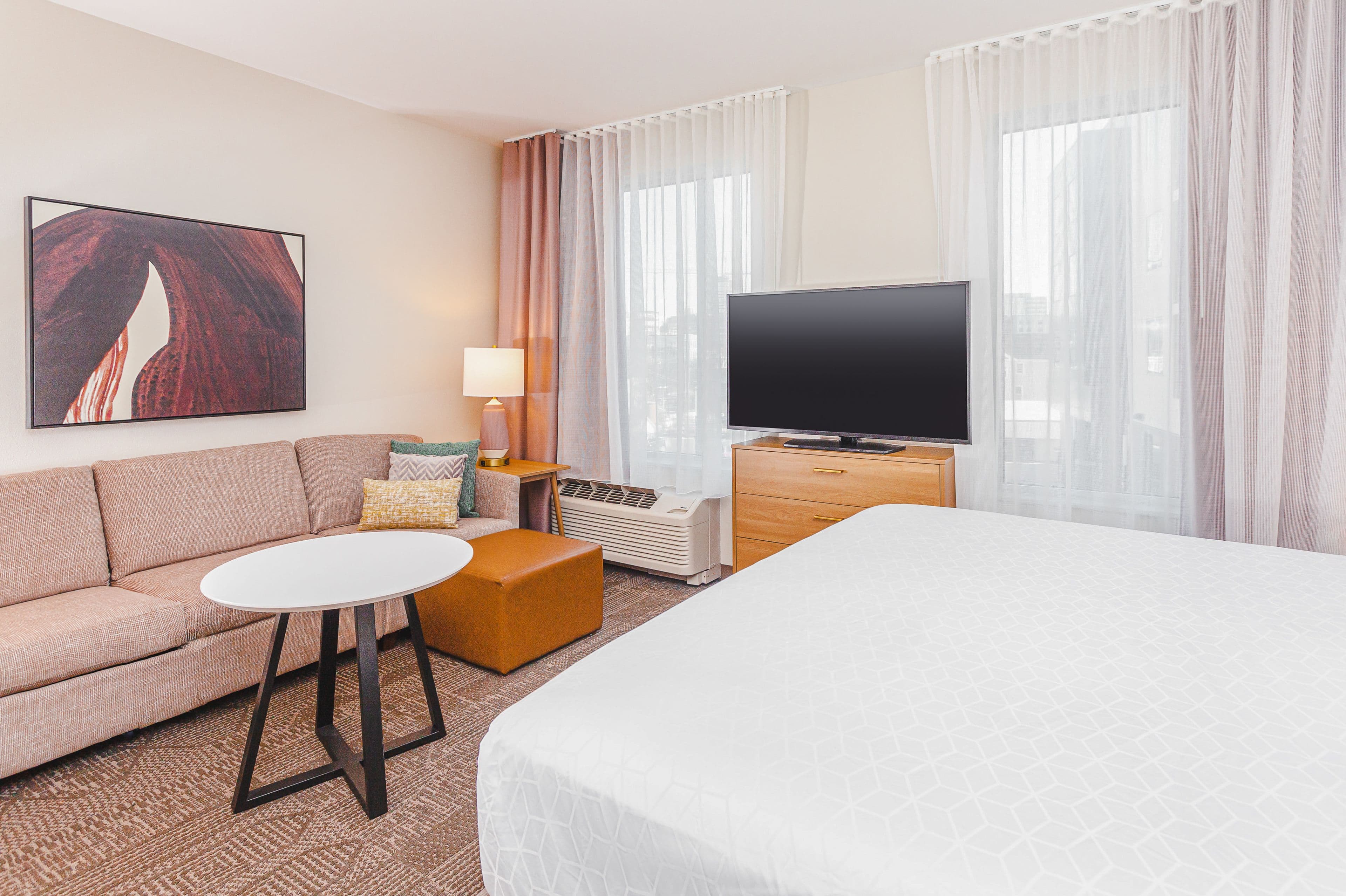 Staybridge Suites Nashville - Vanderbilt Area - Image 2