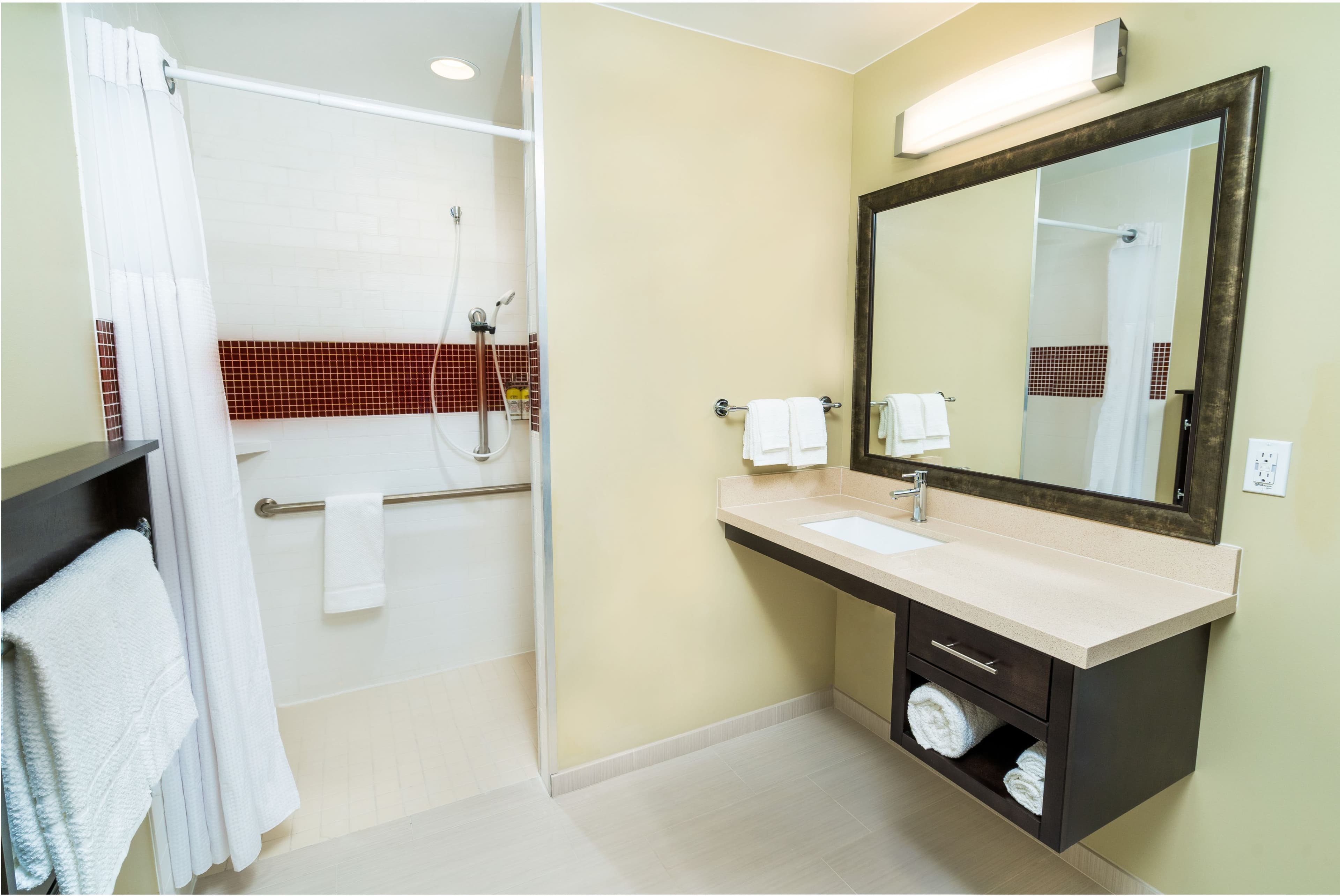 Staybridge Suites Newark - Fremont — 18