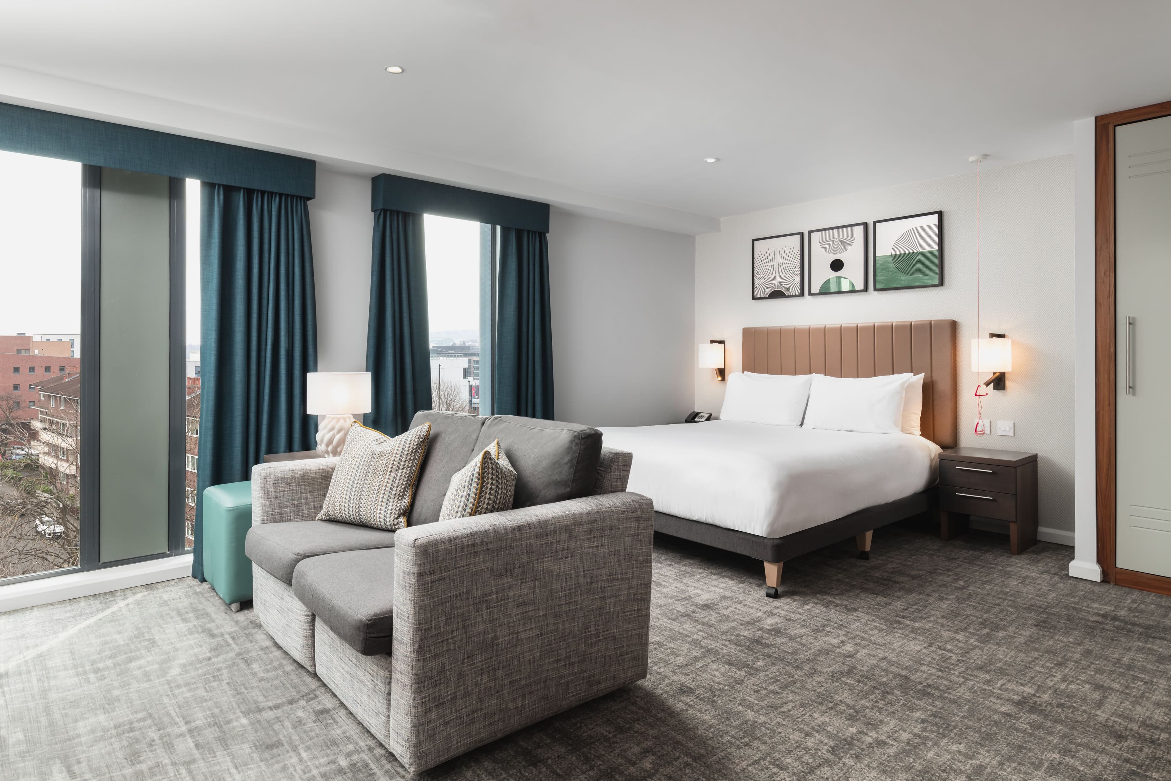 Staybridge Suites Newcastle — 13