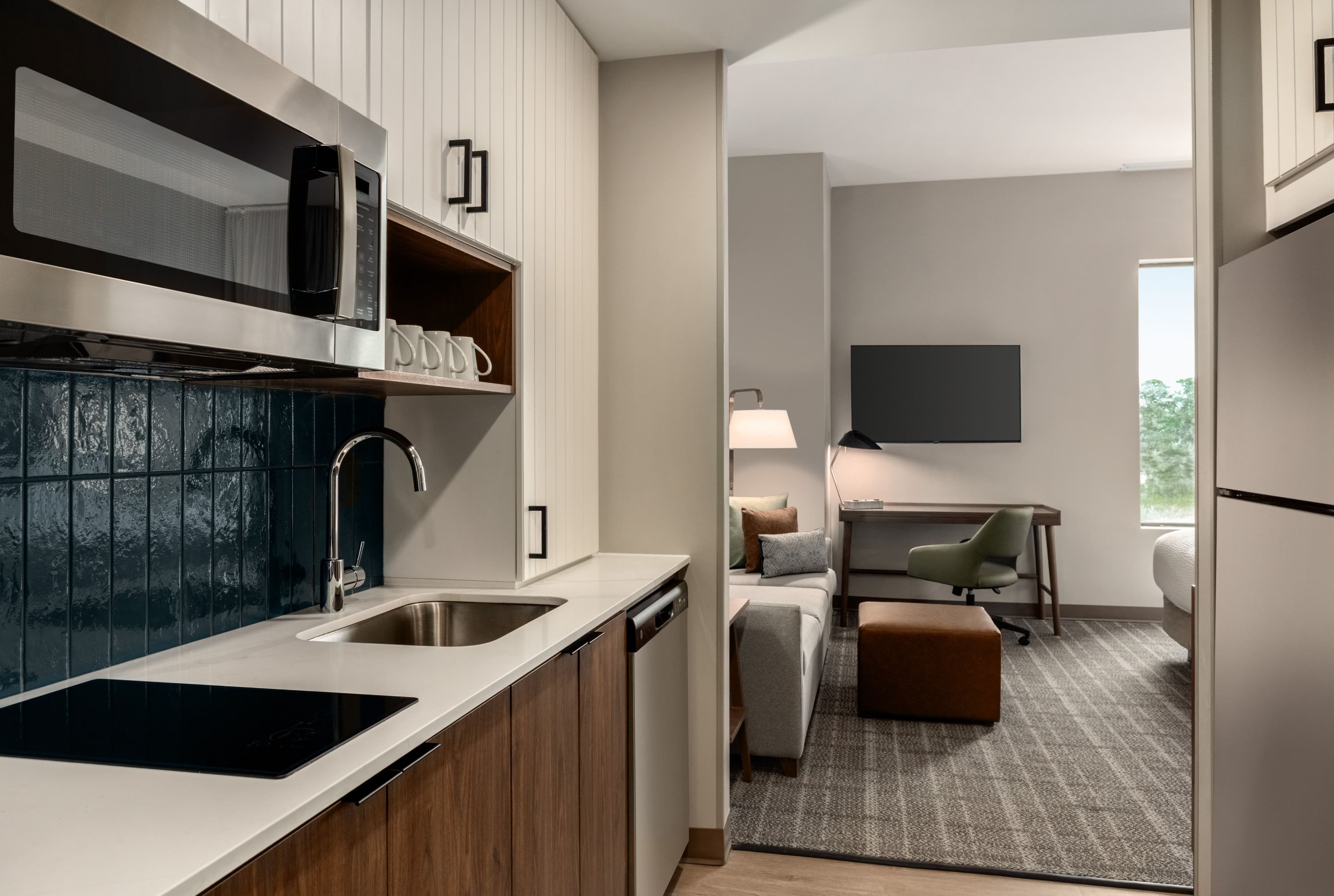 Staybridge Suites Norfolk Airport — 7