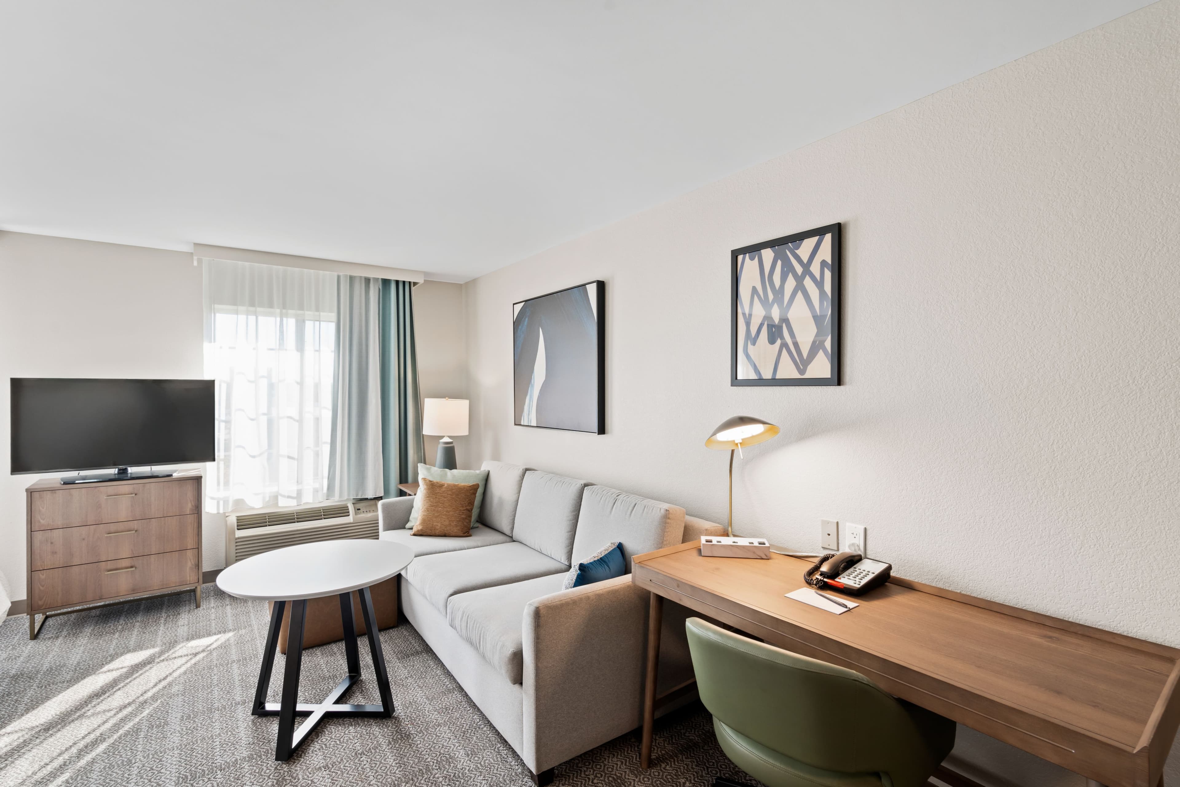 Staybridge Suites North Brunswick - Image 2