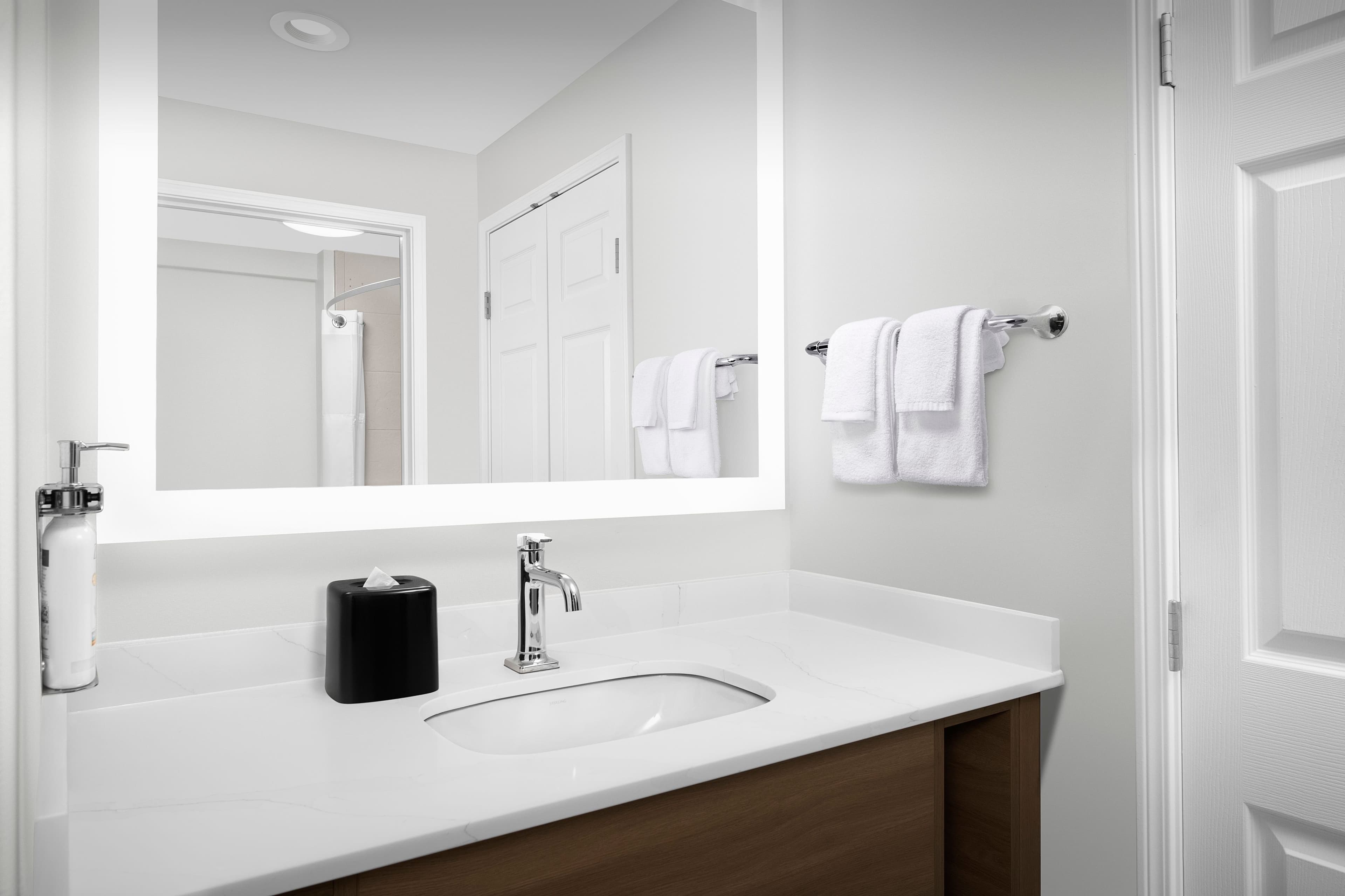 Studio Suite - Image 8