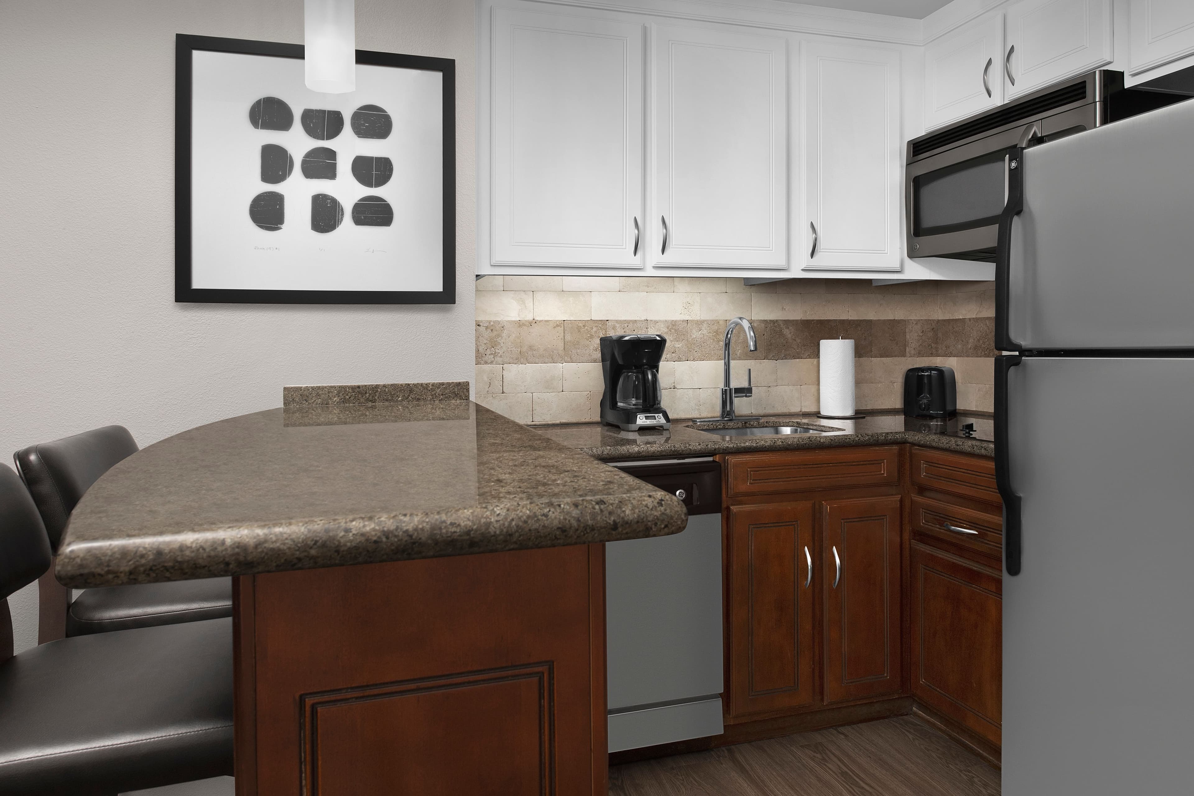 Studio Suite - Image 6