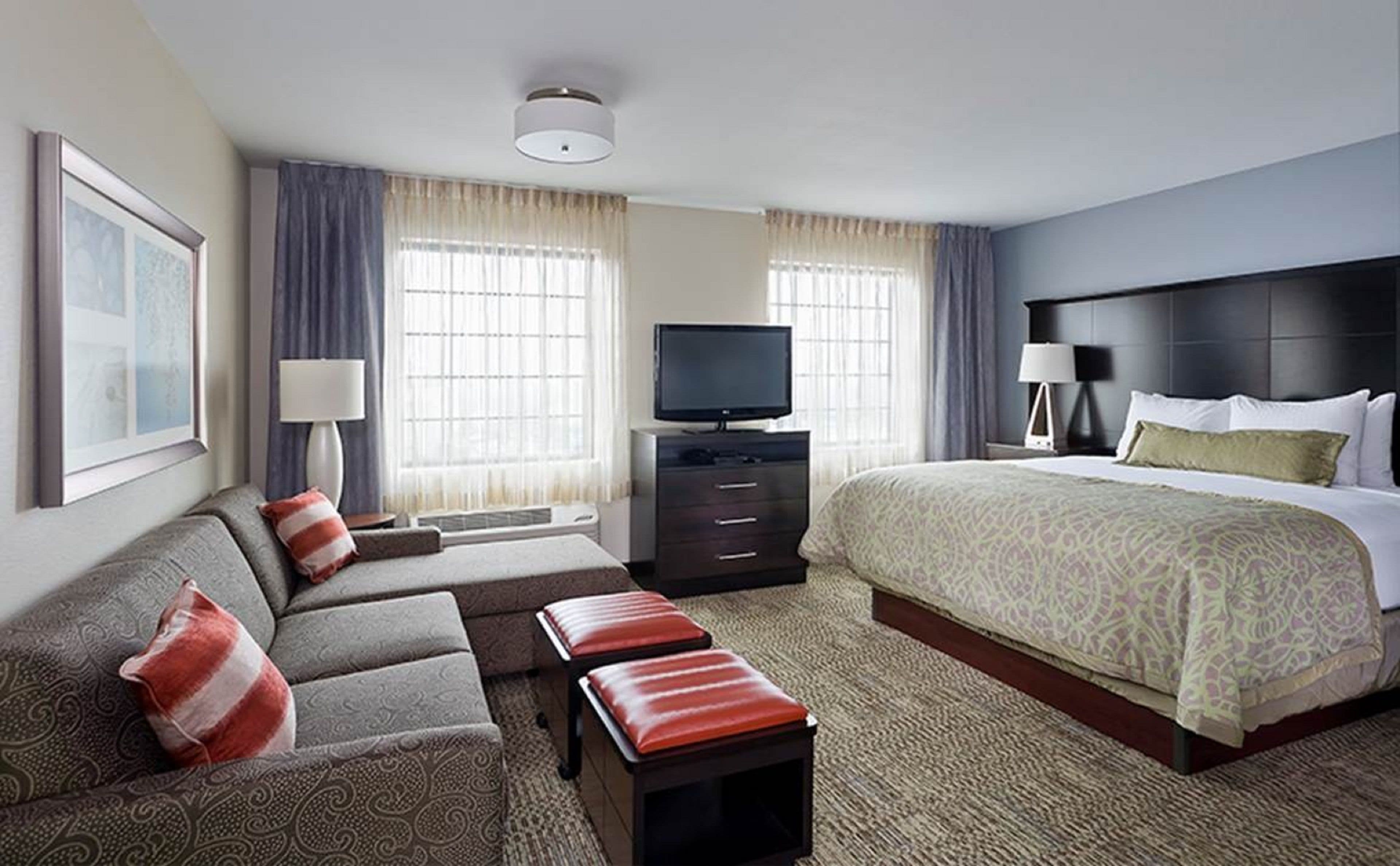 Staybridge Suites Philadelphia- Montgomeryville - Image 2