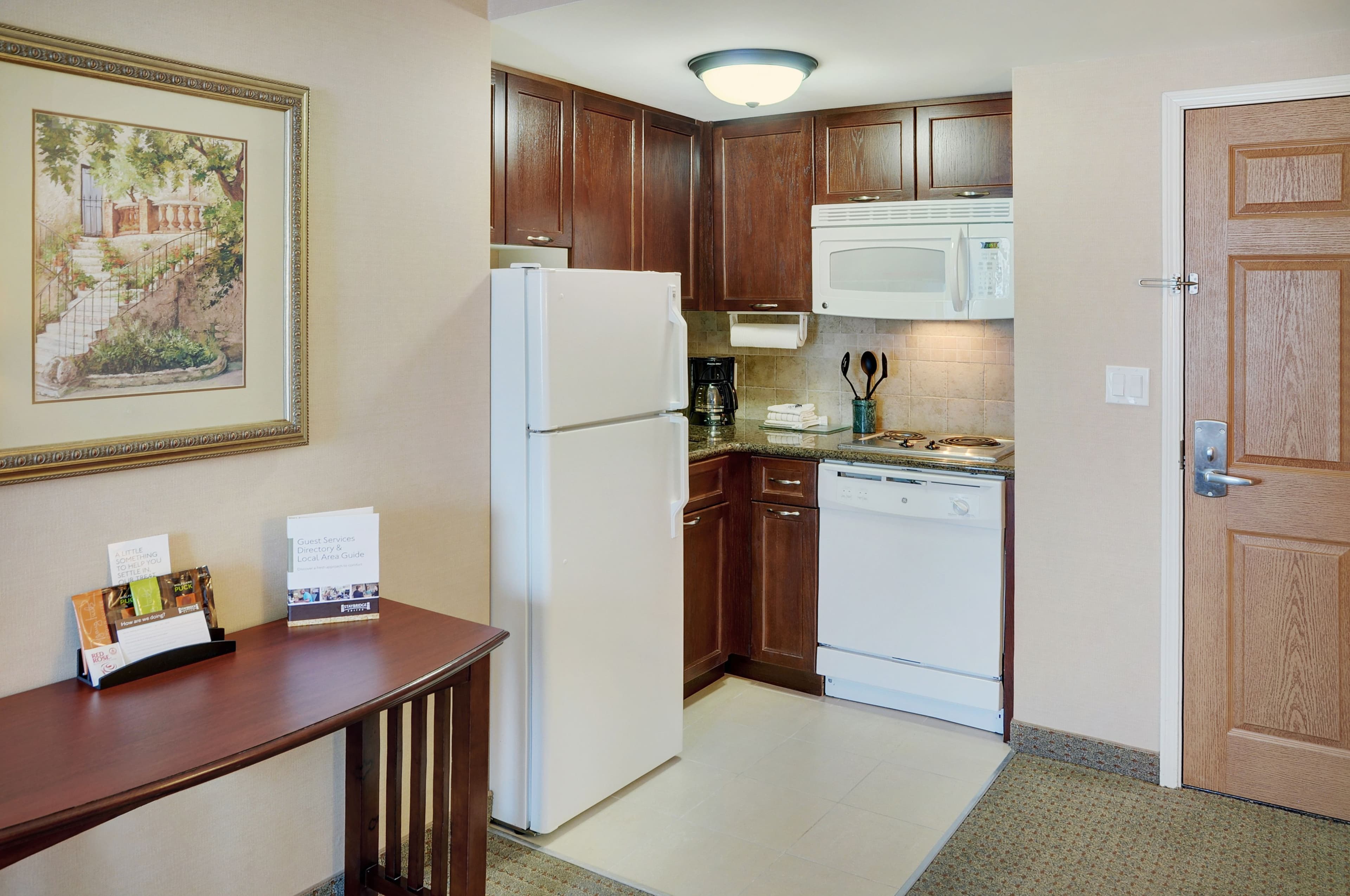 Staybridge Suites Oakville-Burlington — 14