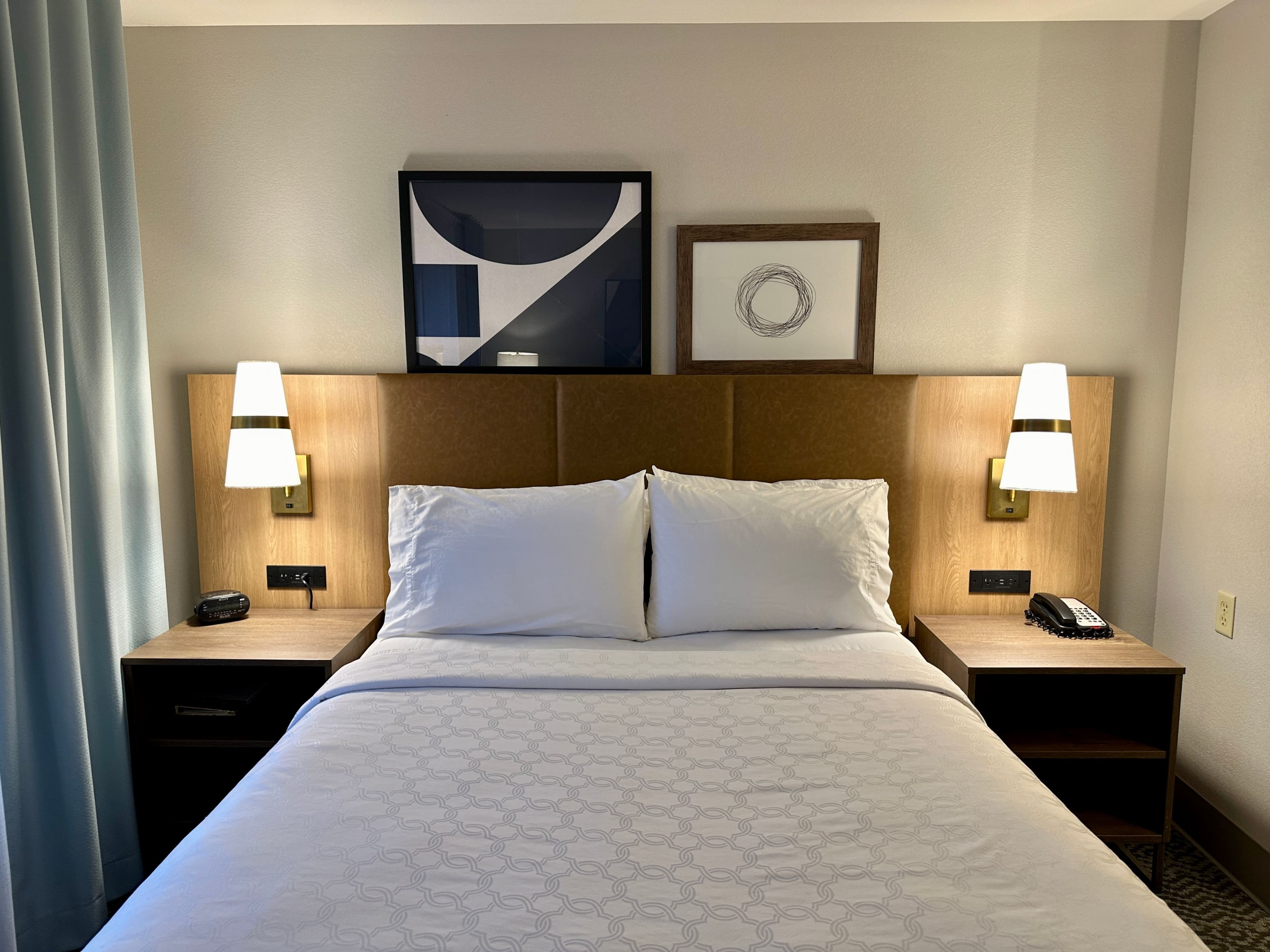 Standard Room - Image 8