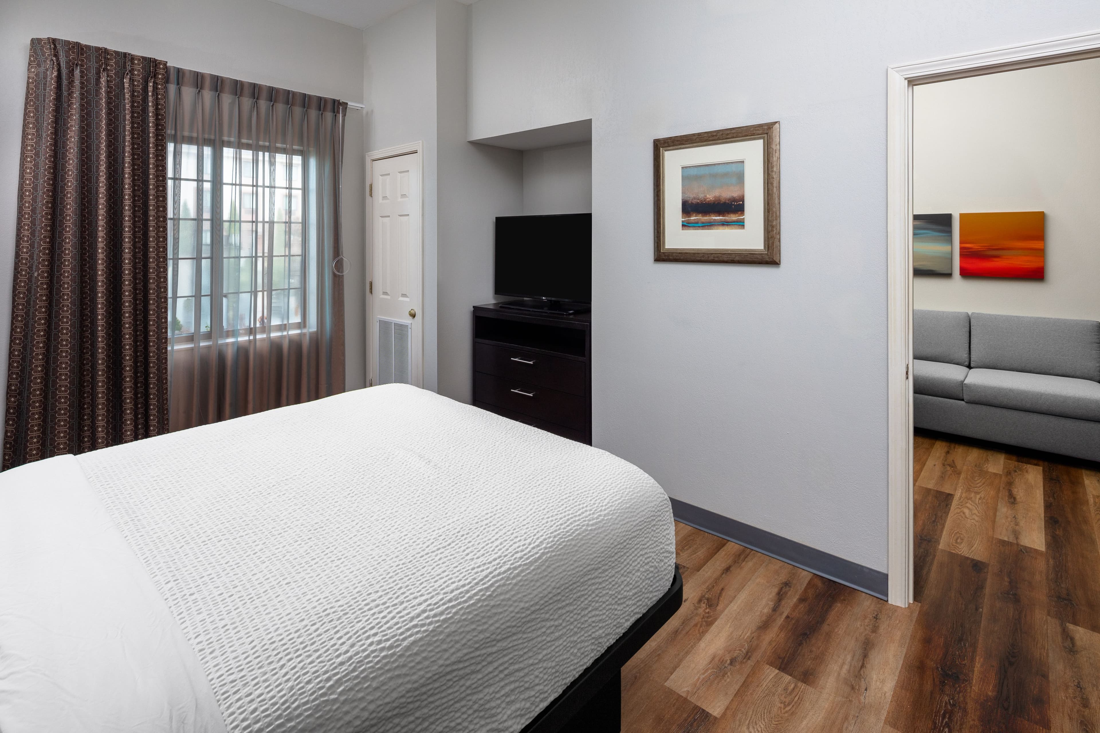 Staybridge Suites O'Fallon Chesterfield — 12