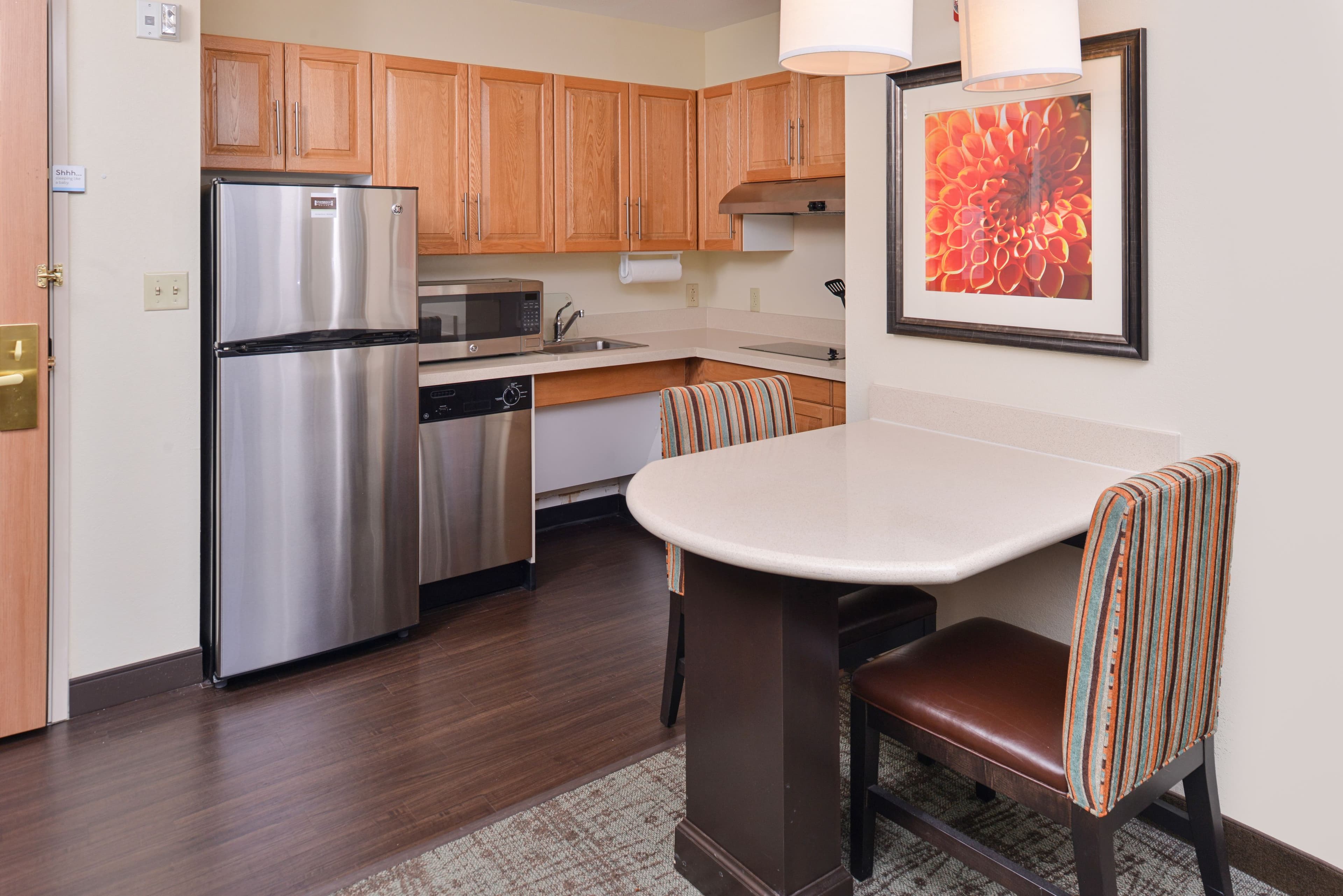 Staybridge Suites O'Fallon Chesterfield — 8
