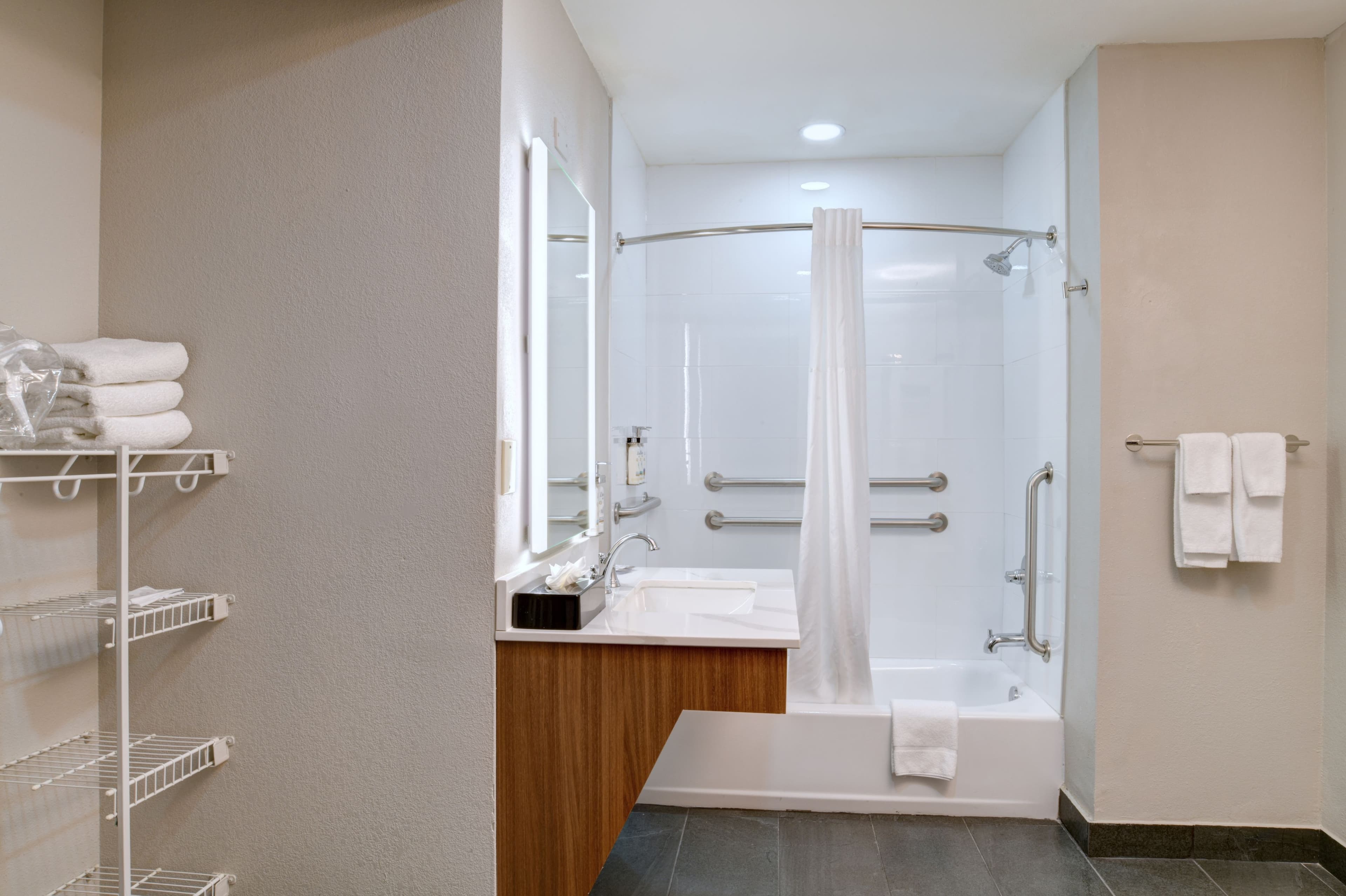 Staybridge Suites Oklahoma City Airport — 12