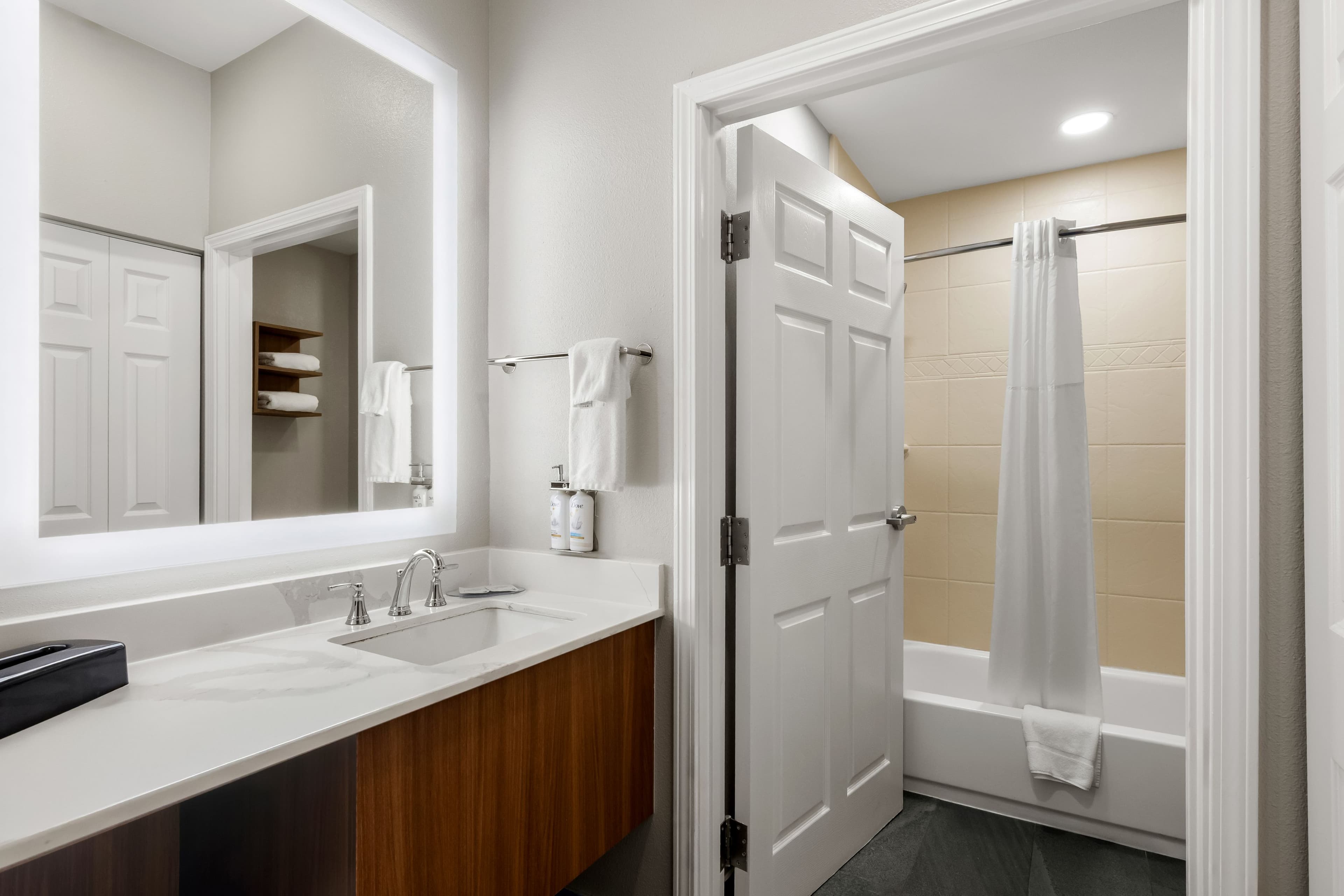 Staybridge Suites Oklahoma City Airport — 4