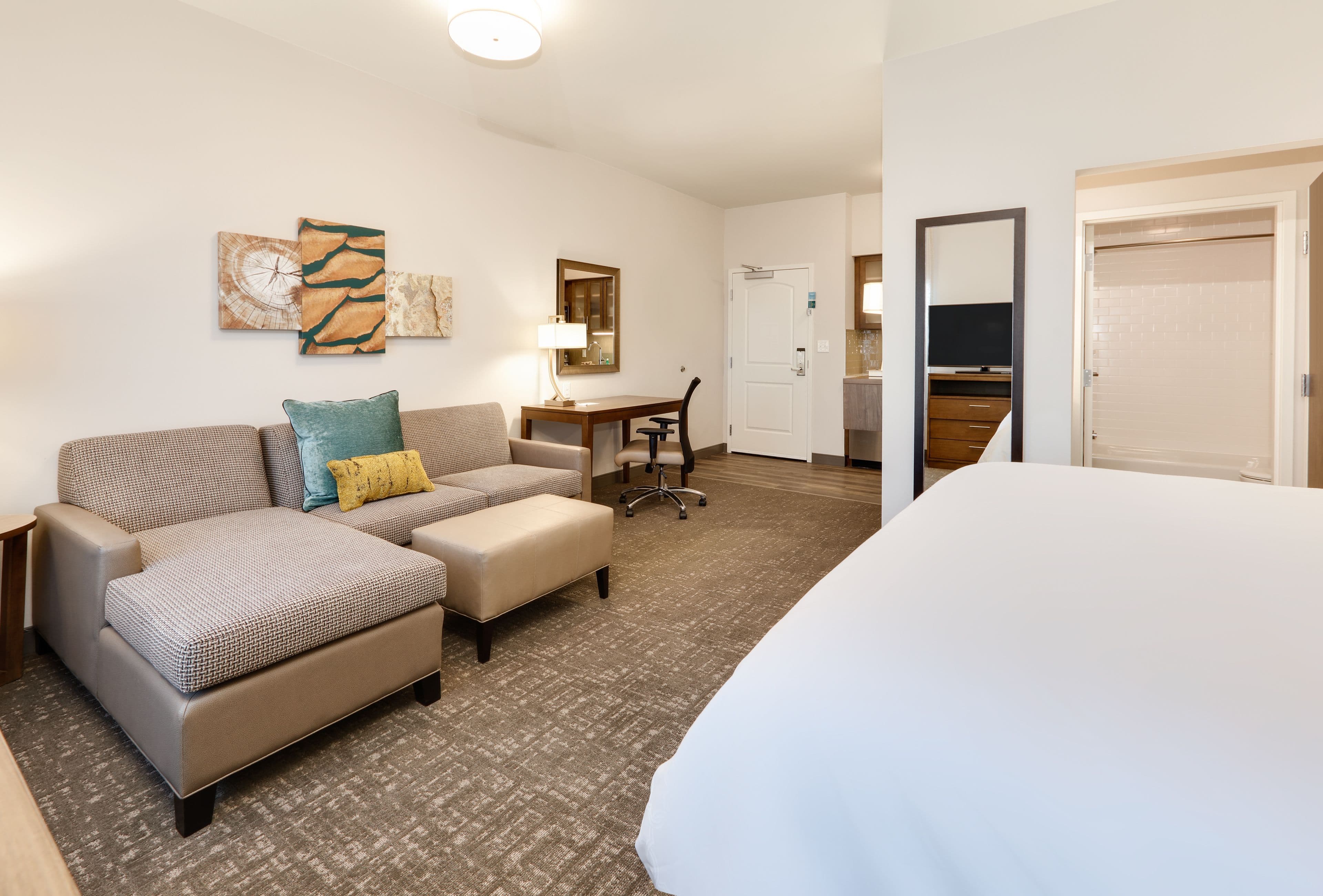 Staybridge Suites Oklahoma City Dwtn - Bricktown — 7
