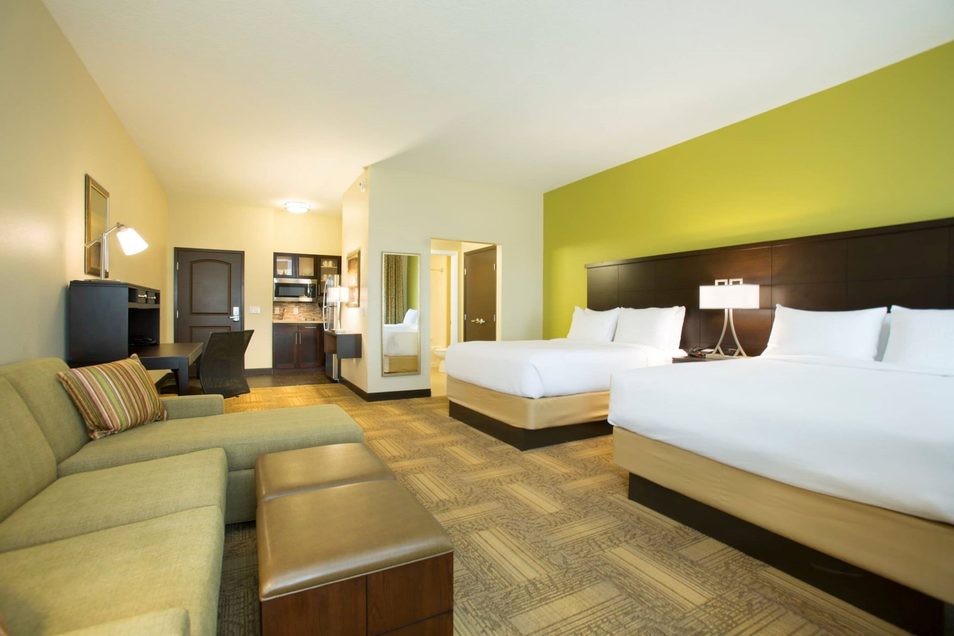 Staybridge Suites Orlando at SeaWorld - Image 5