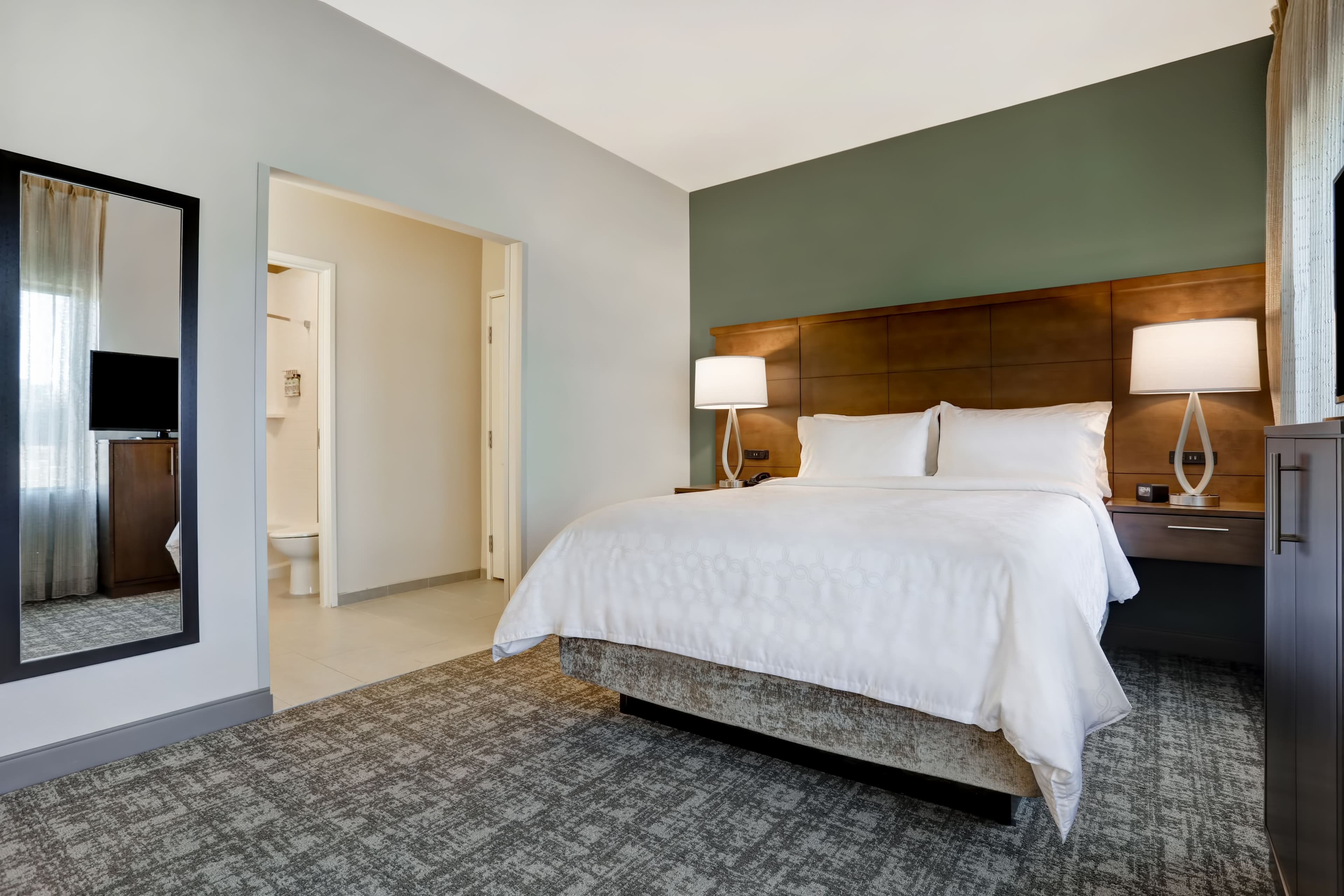 Staybridge Suites Overland Park-Kansas City Area — 9