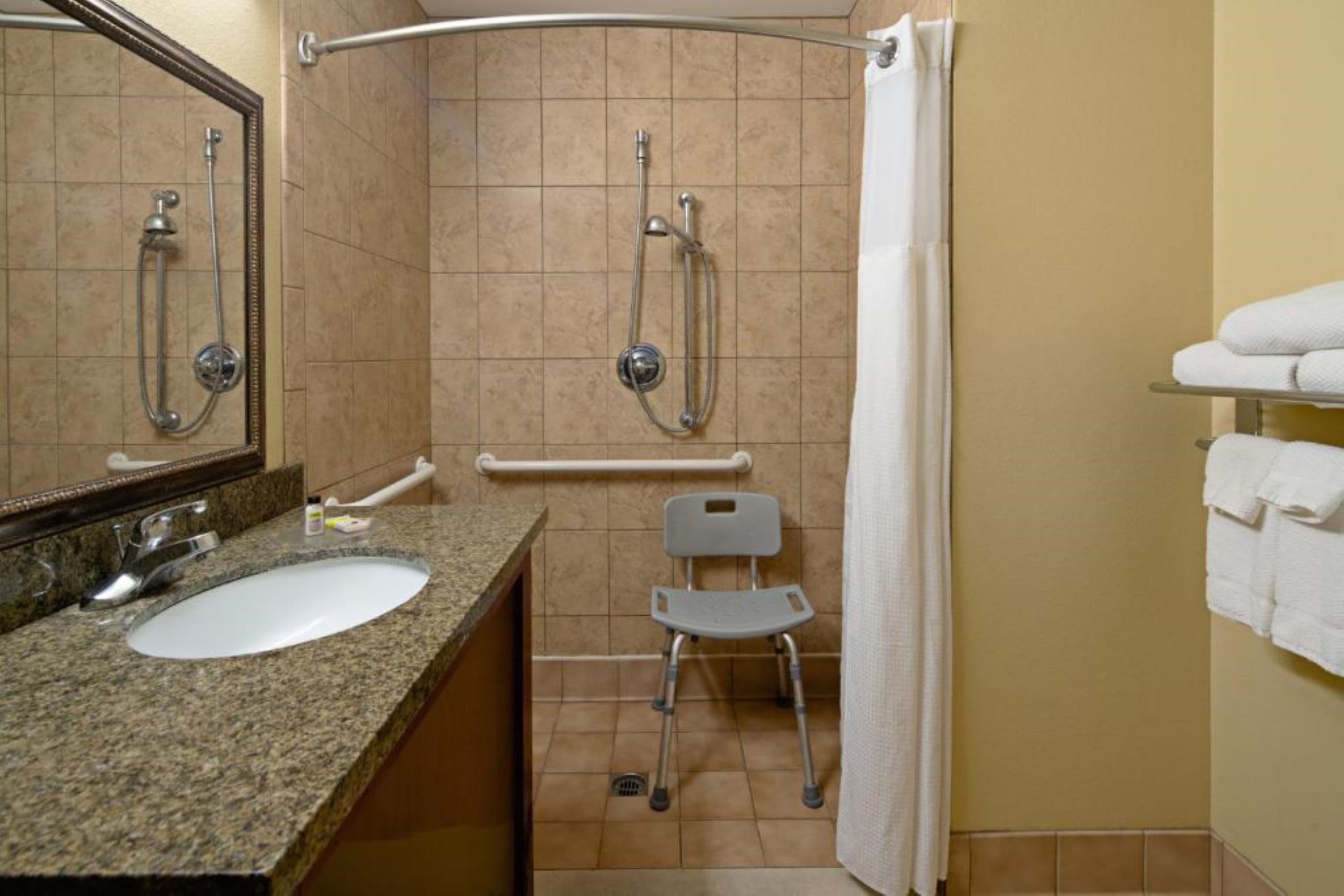 Staybridge Suites Palmdale - Image 5