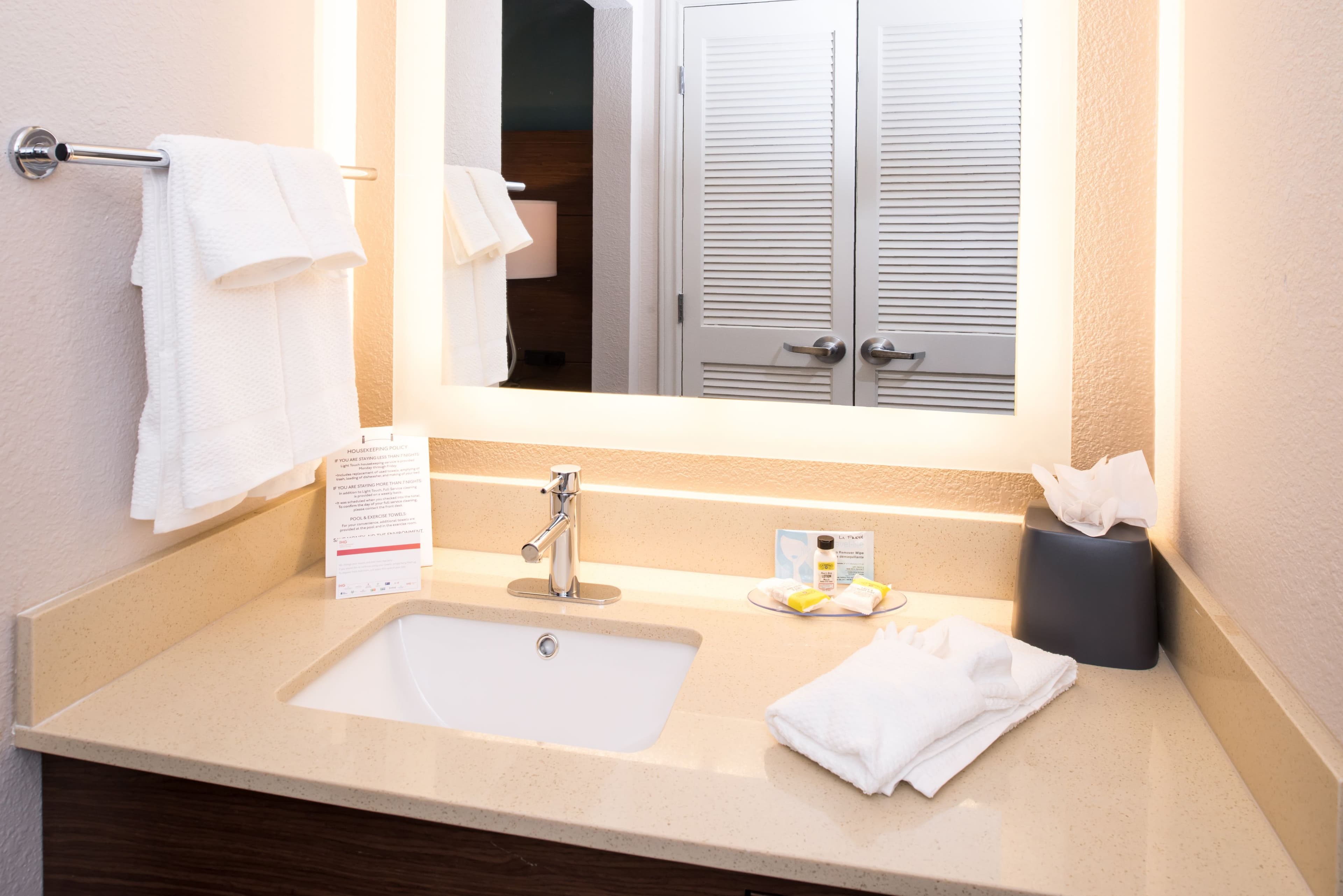 Staybridge Suites Pecos — 9