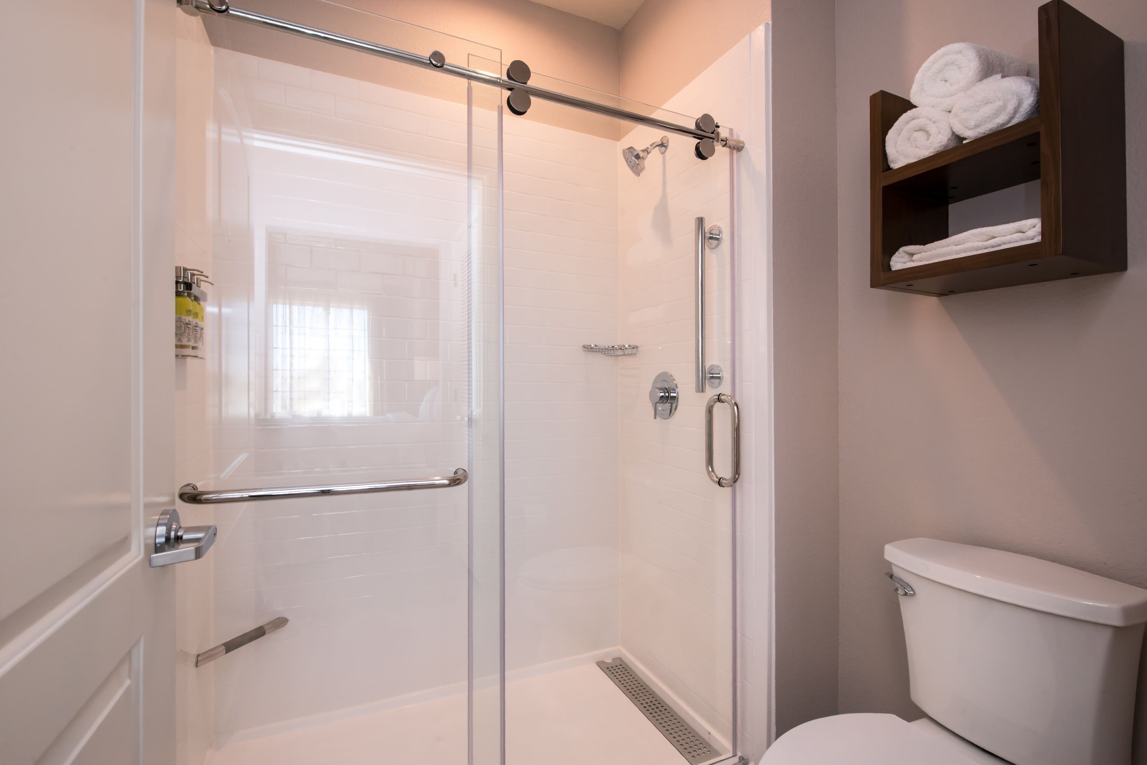 Staybridge Suites Pecos — 6