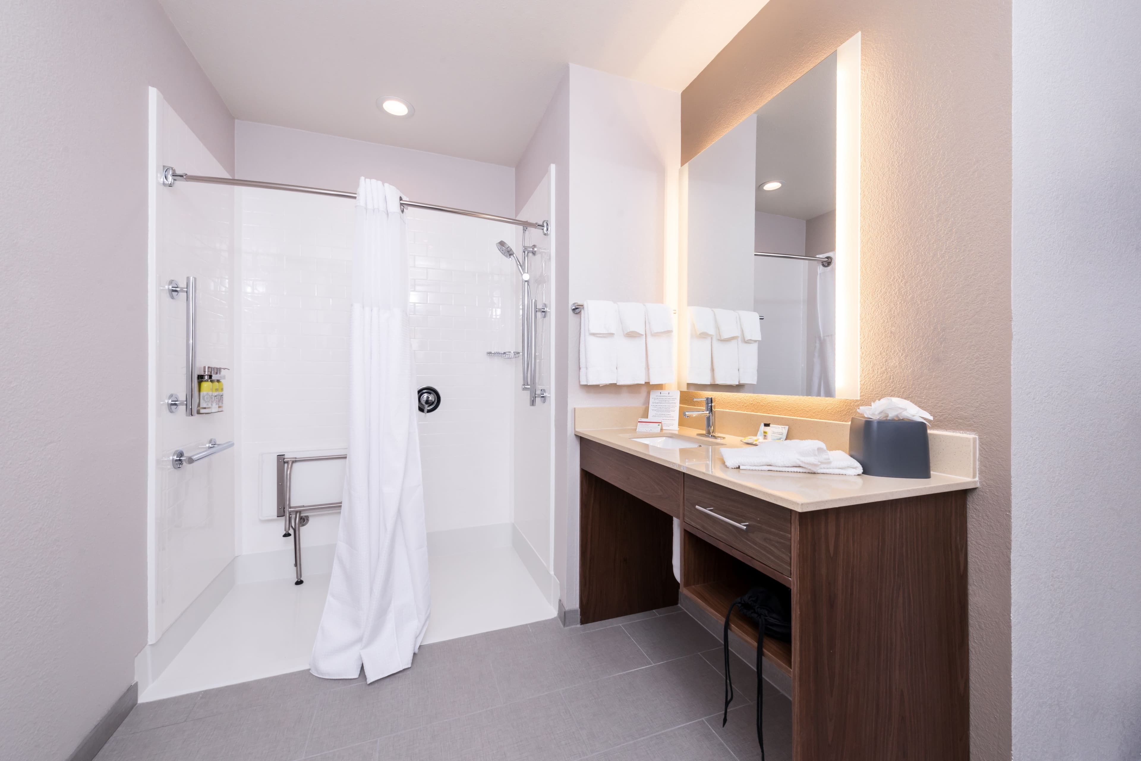 Staybridge Suites Pecos — 23