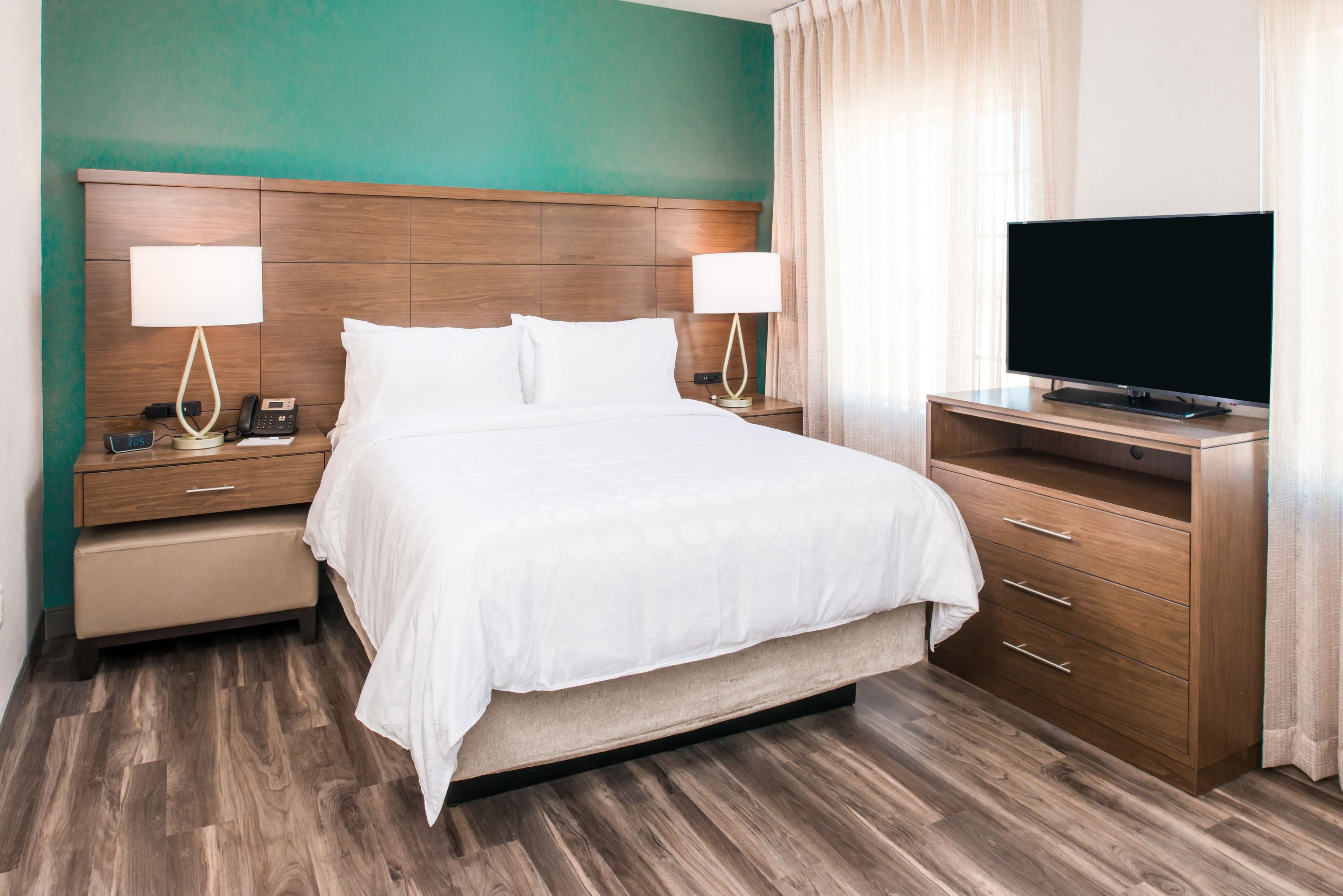 Staybridge Suites Pecos — 41
