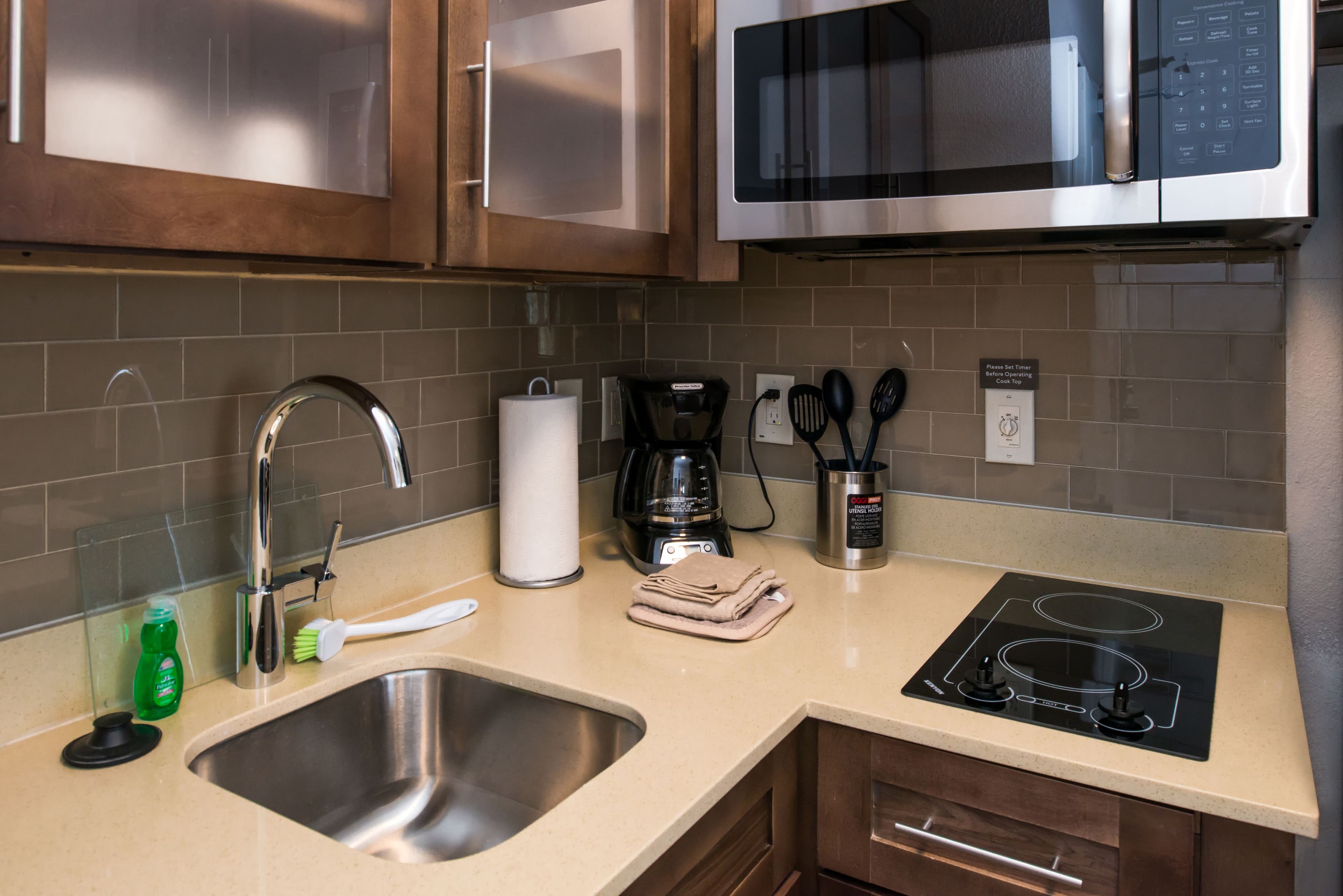 Staybridge Suites Pecos — 20
