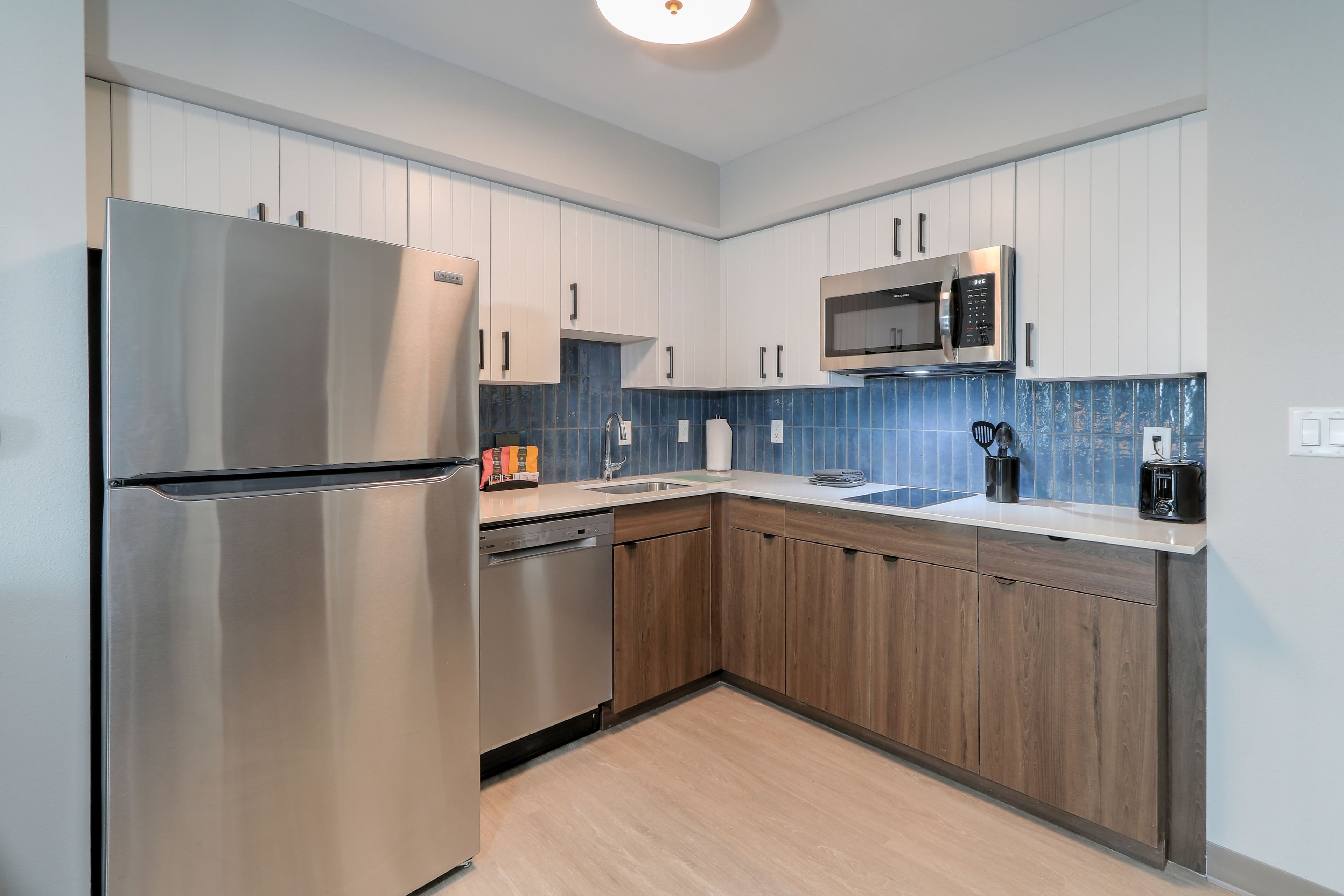 Staybridge Suites Pigeon Forge - Smoky Mtns - Image 3